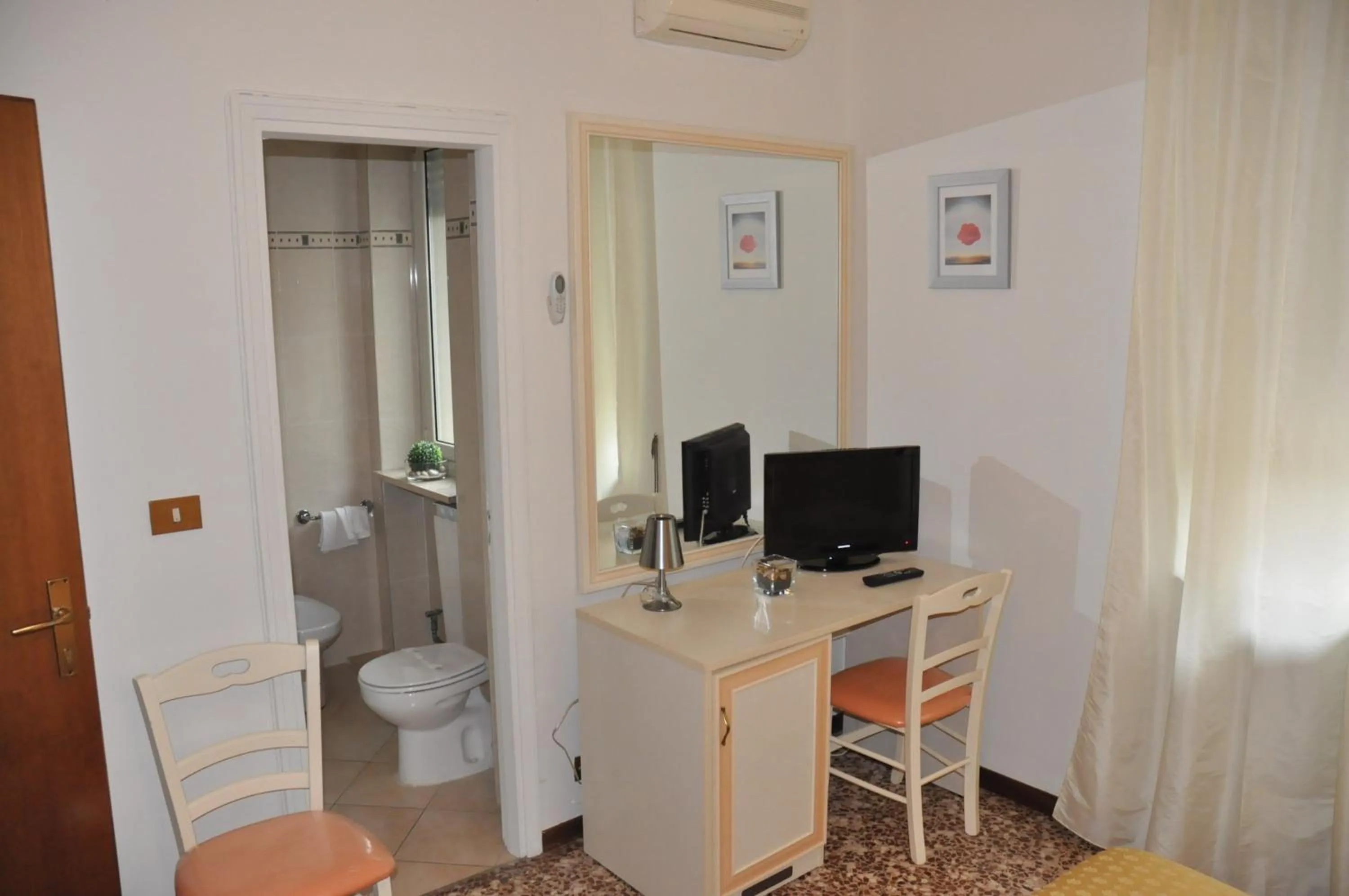 Day in Hotel Vittoriano