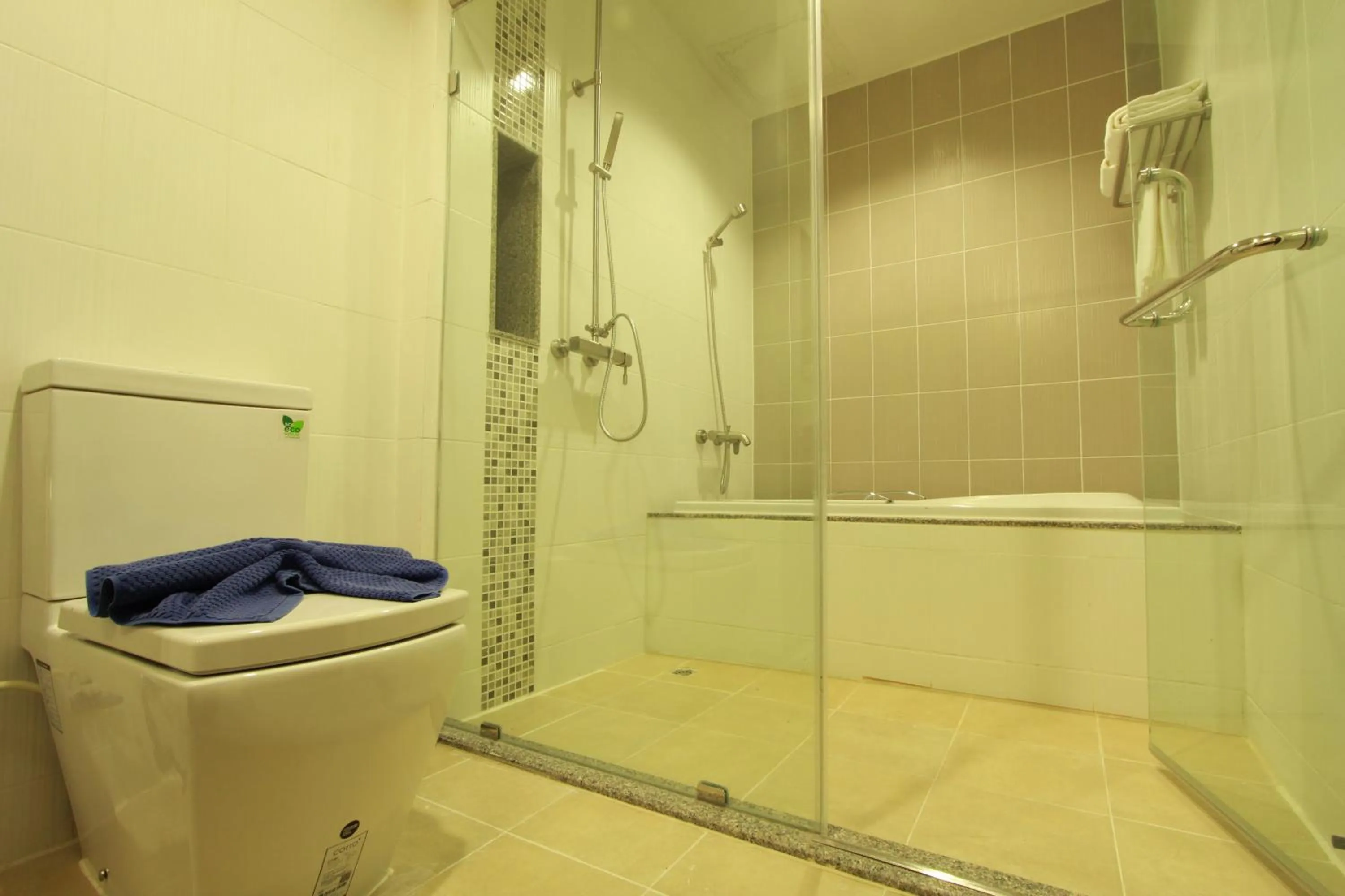 Bathroom in The Park 304 Executive Serviced Apartment