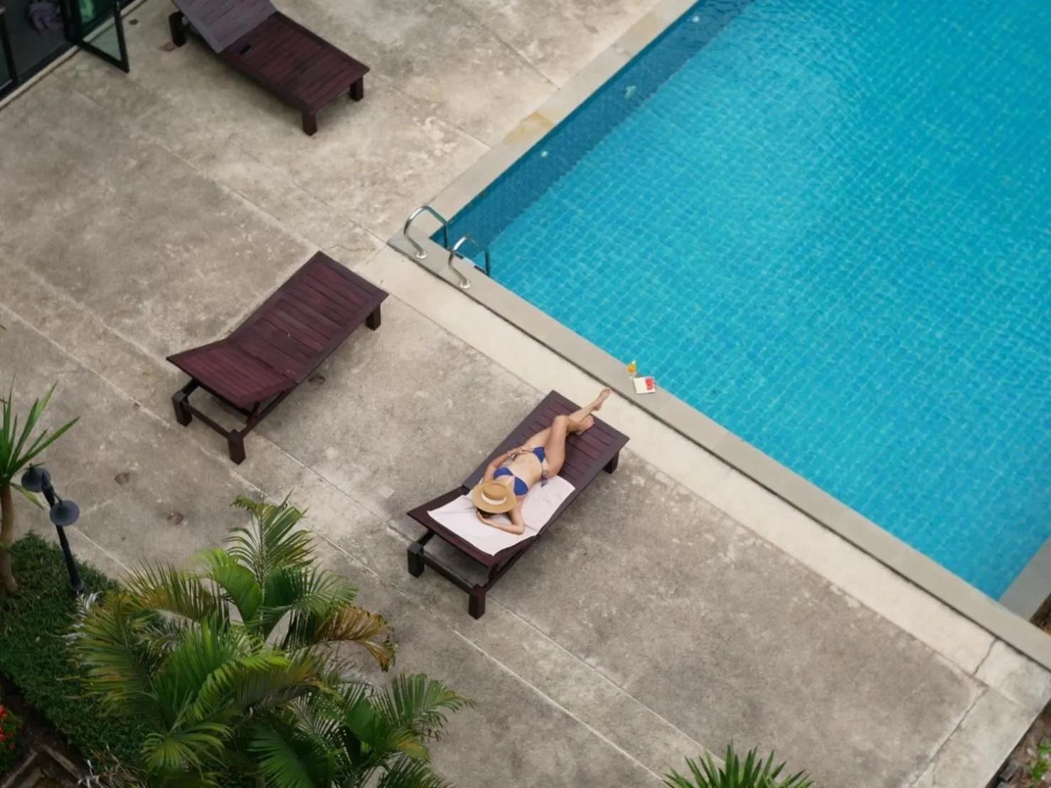 Swimming pool in The Park 304 Executive Serviced Apartment