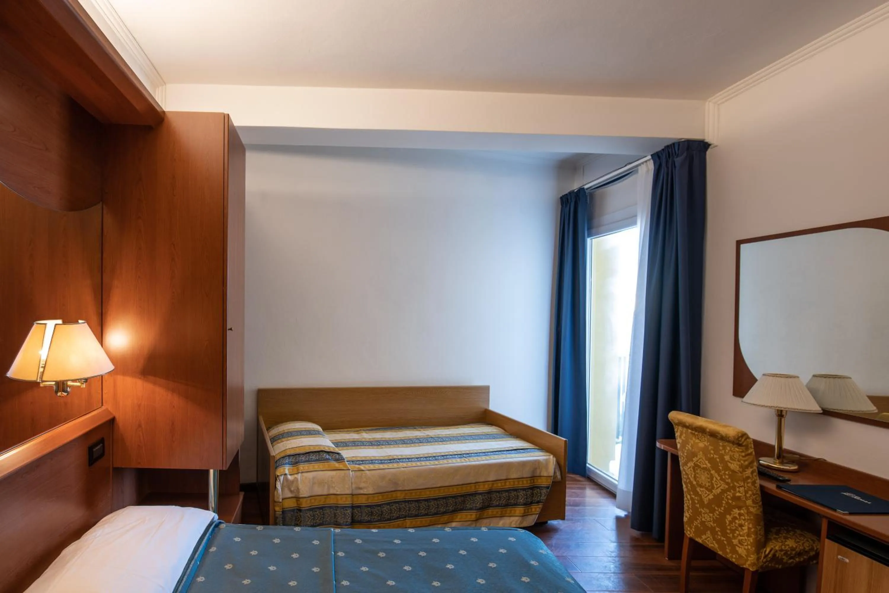 Bed in Hotel Mondial