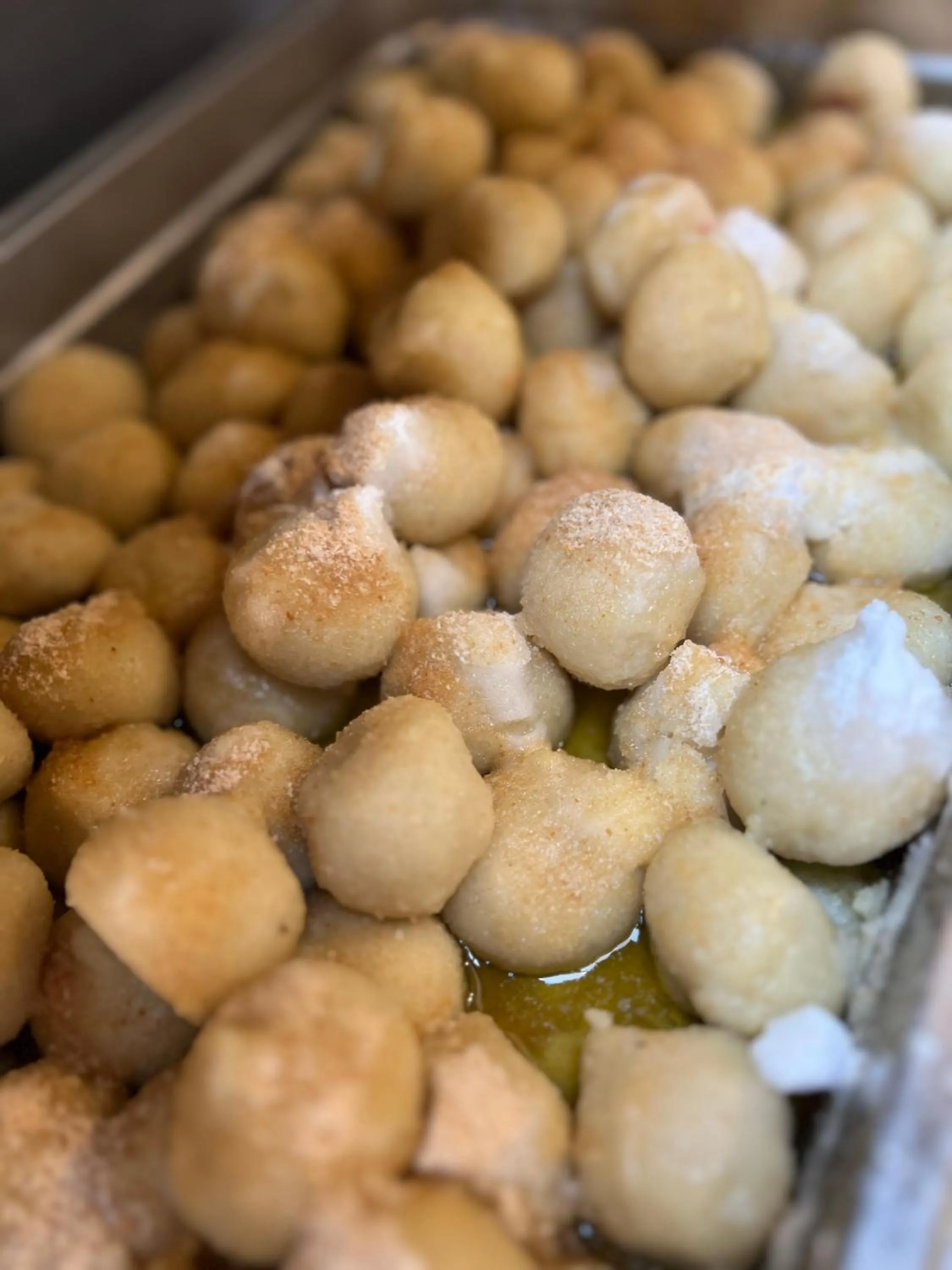 Restaurant/places to eat in Hotel Amalia