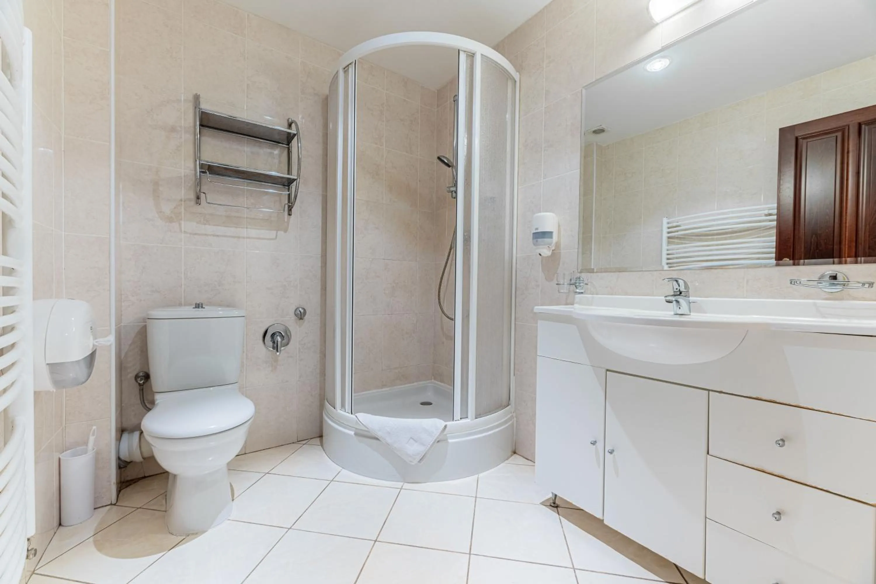 Bathroom in Hotel Amalia