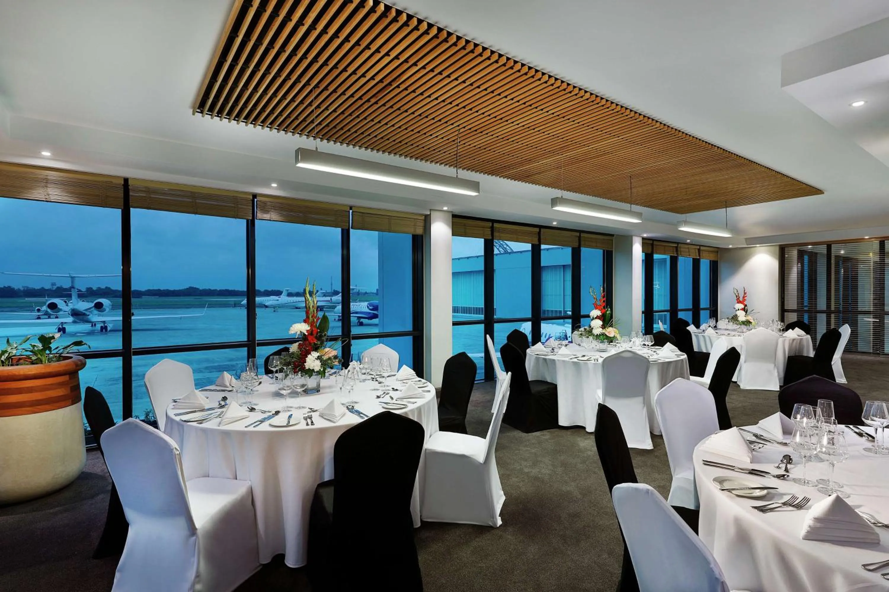 Meeting/conference room in Legend Hotel Lagos Airport, Curio Collection By Hilton