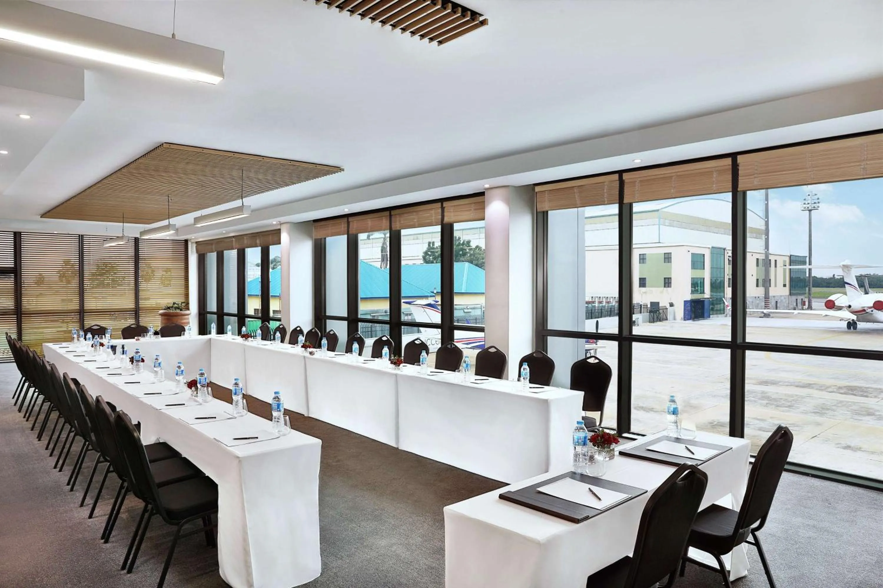 Meeting/conference room in Legend Hotel Lagos Airport, Curio Collection By Hilton