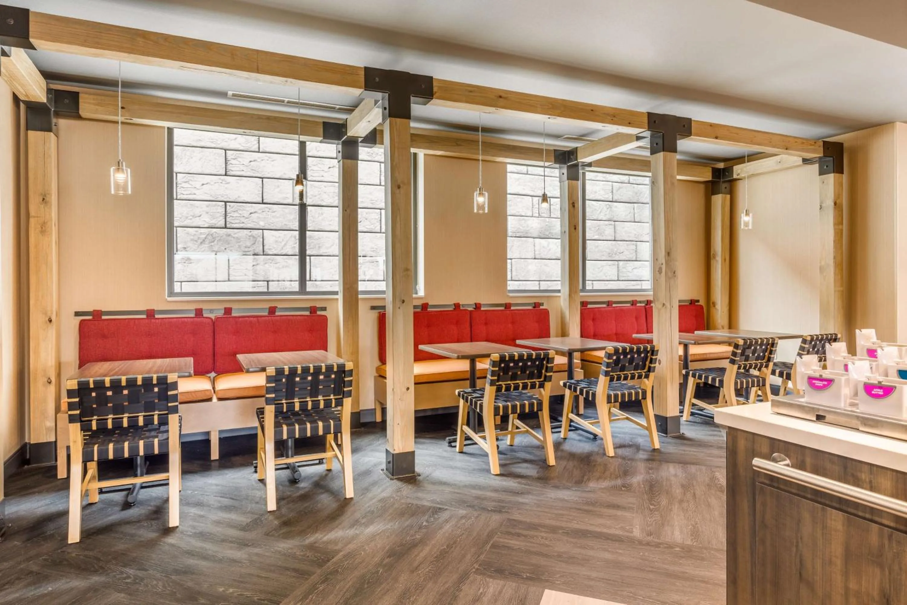 Breakfast in Tru By Hilton Madison West