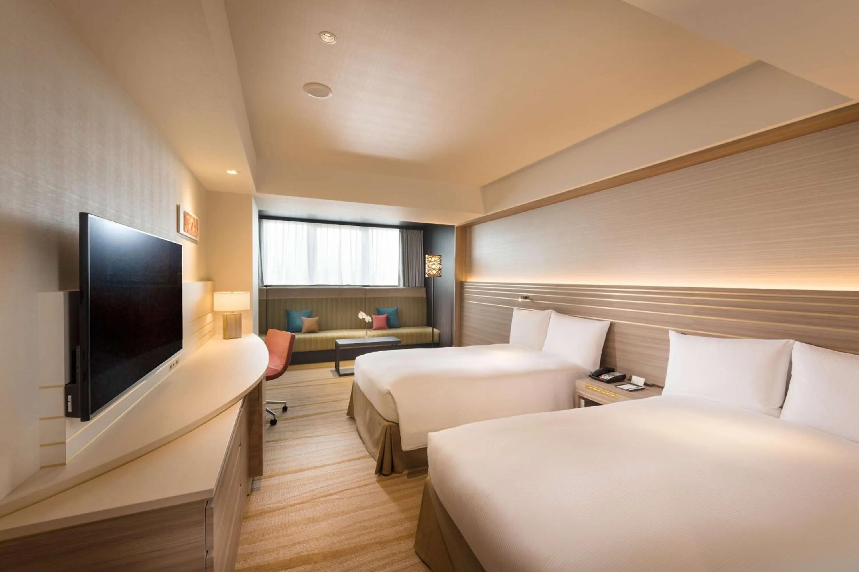 Bed in DoubleTree by Hilton Okinawa Chatan Resort