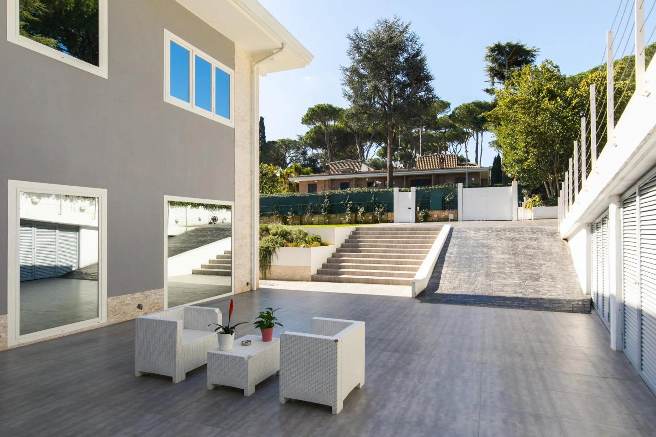 Facade/entrance in Niclas Luxury Apartments EUR