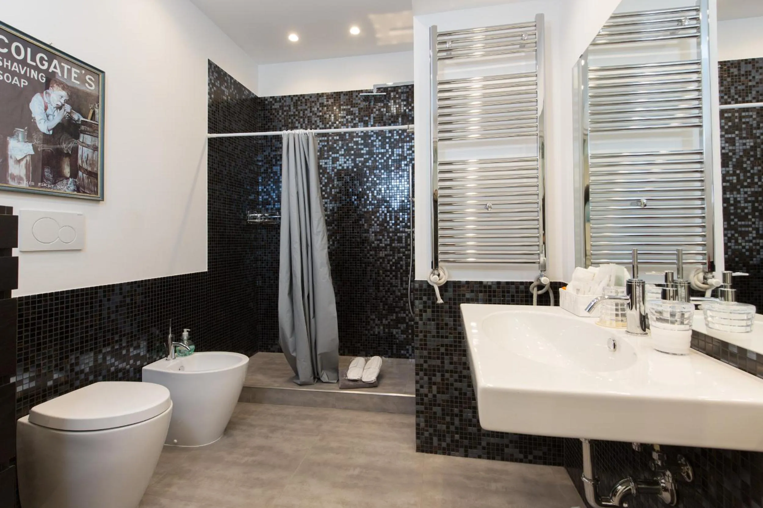 Toilet in Niclas Luxury Apartments EUR