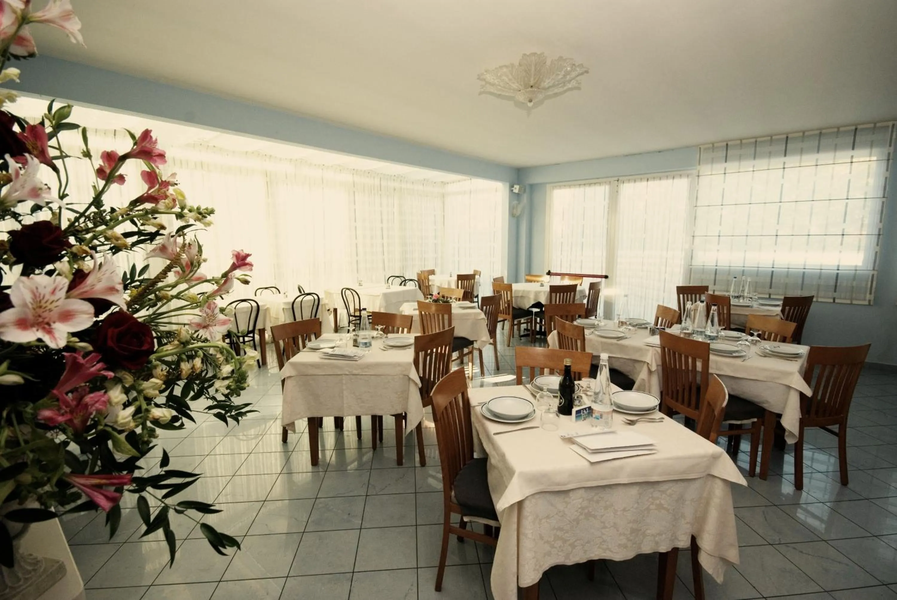 Restaurant/places to eat in Hotel Residence Mediterraneo