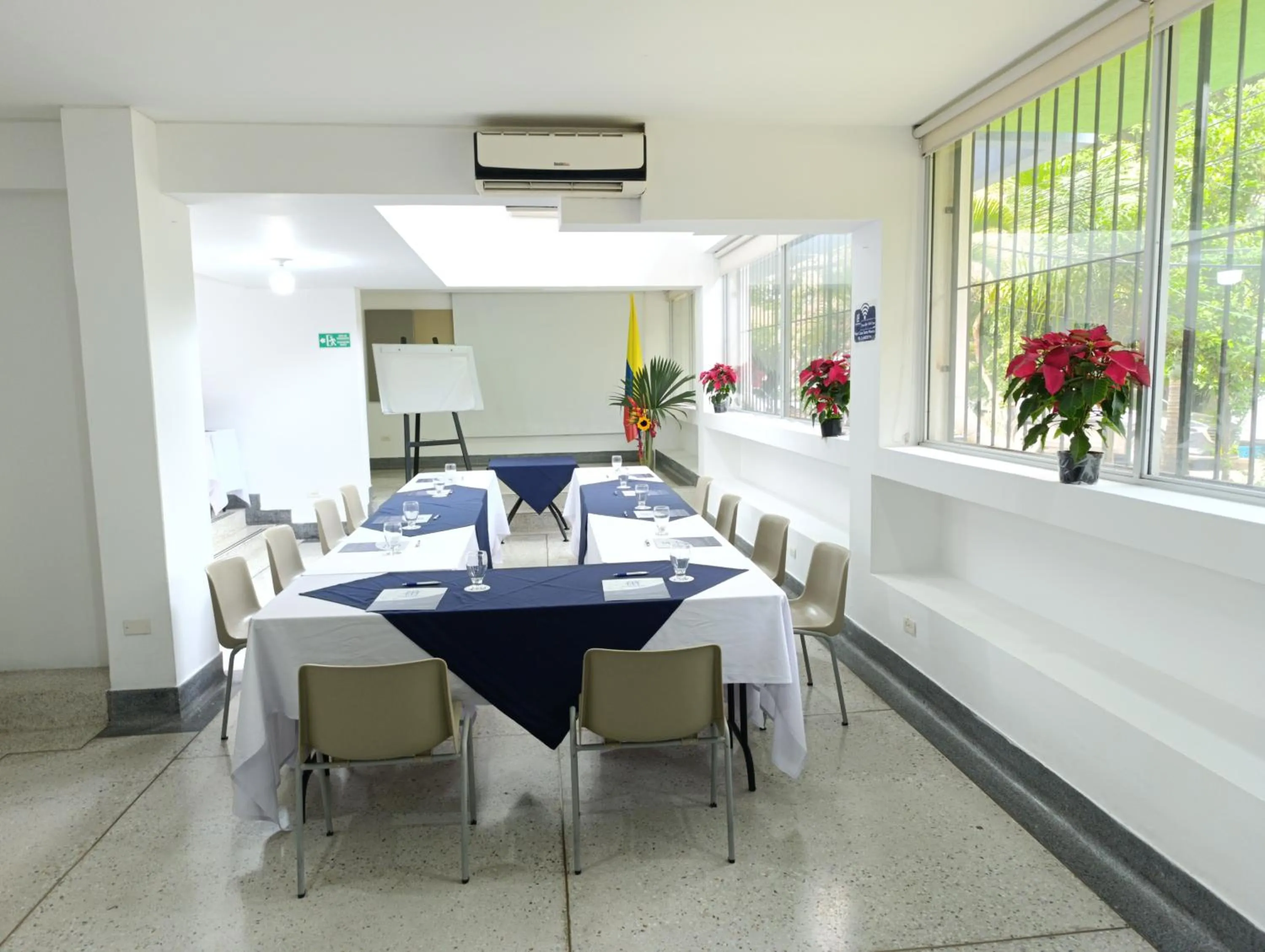 Meeting/conference room in Hotel Casa Santa Monica Norte