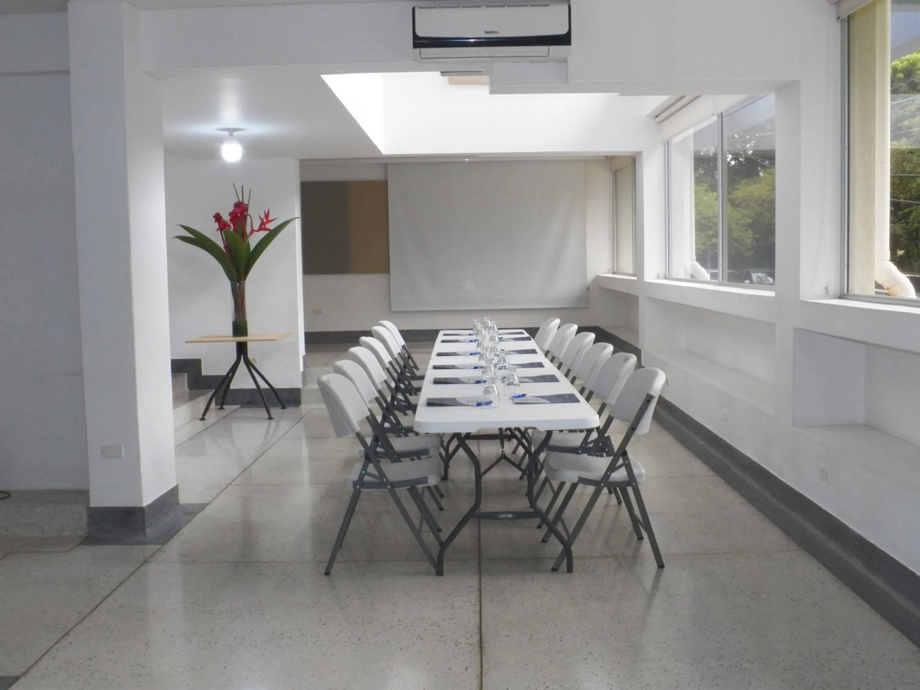 Meeting/conference room in Hotel Casa Santa Monica Norte