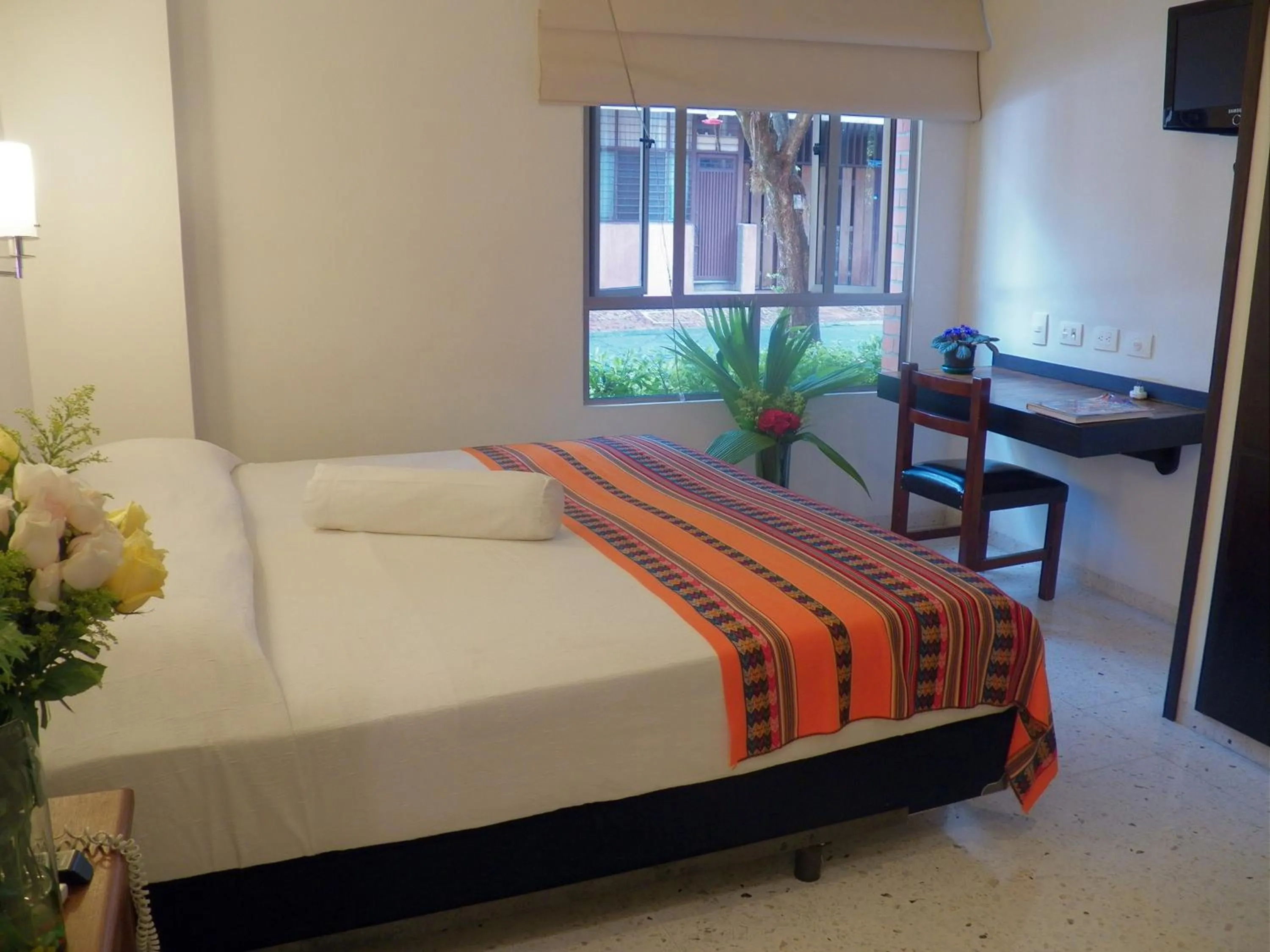 Photo of the whole room, Bed in Hotel Casa Santa Monica Norte