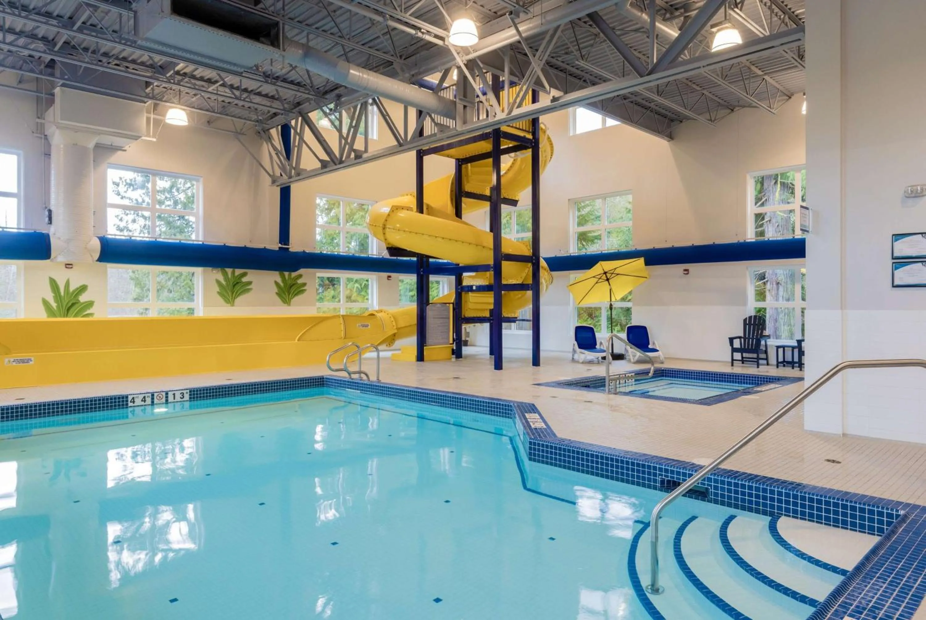 Pool view in Microtel Inn & Suites by Wyndham Oyster Bay Ladysmith