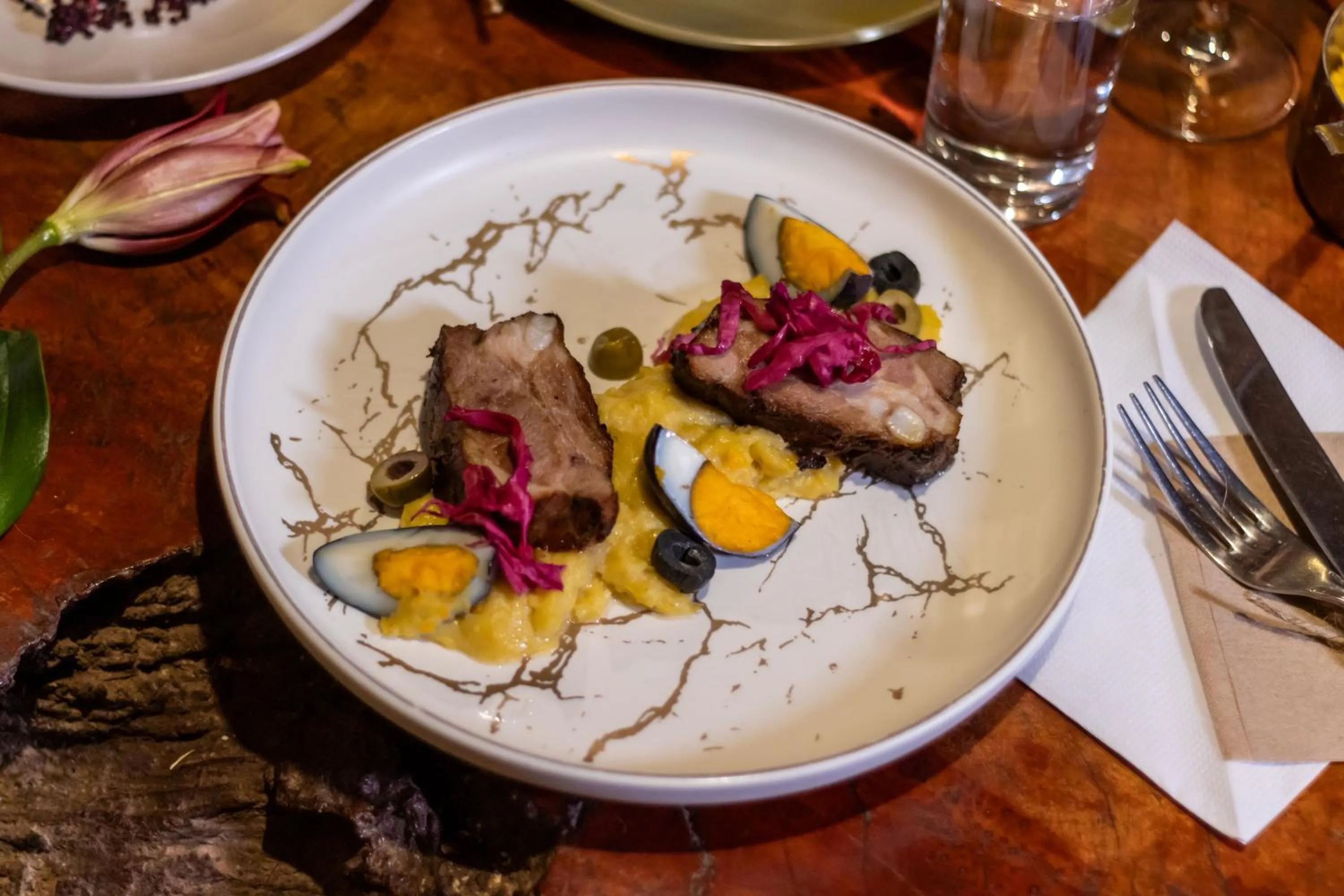 Restaurant/places to eat in Hotel Don Raul