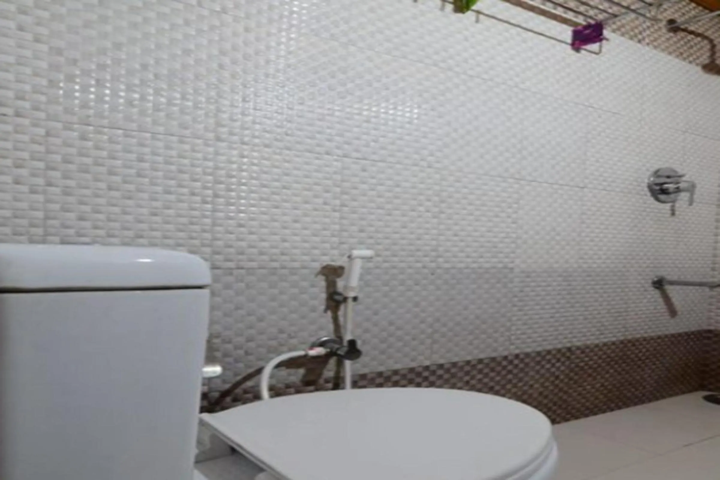 Bathroom in StayApart I The Maple Residences - Lake Front