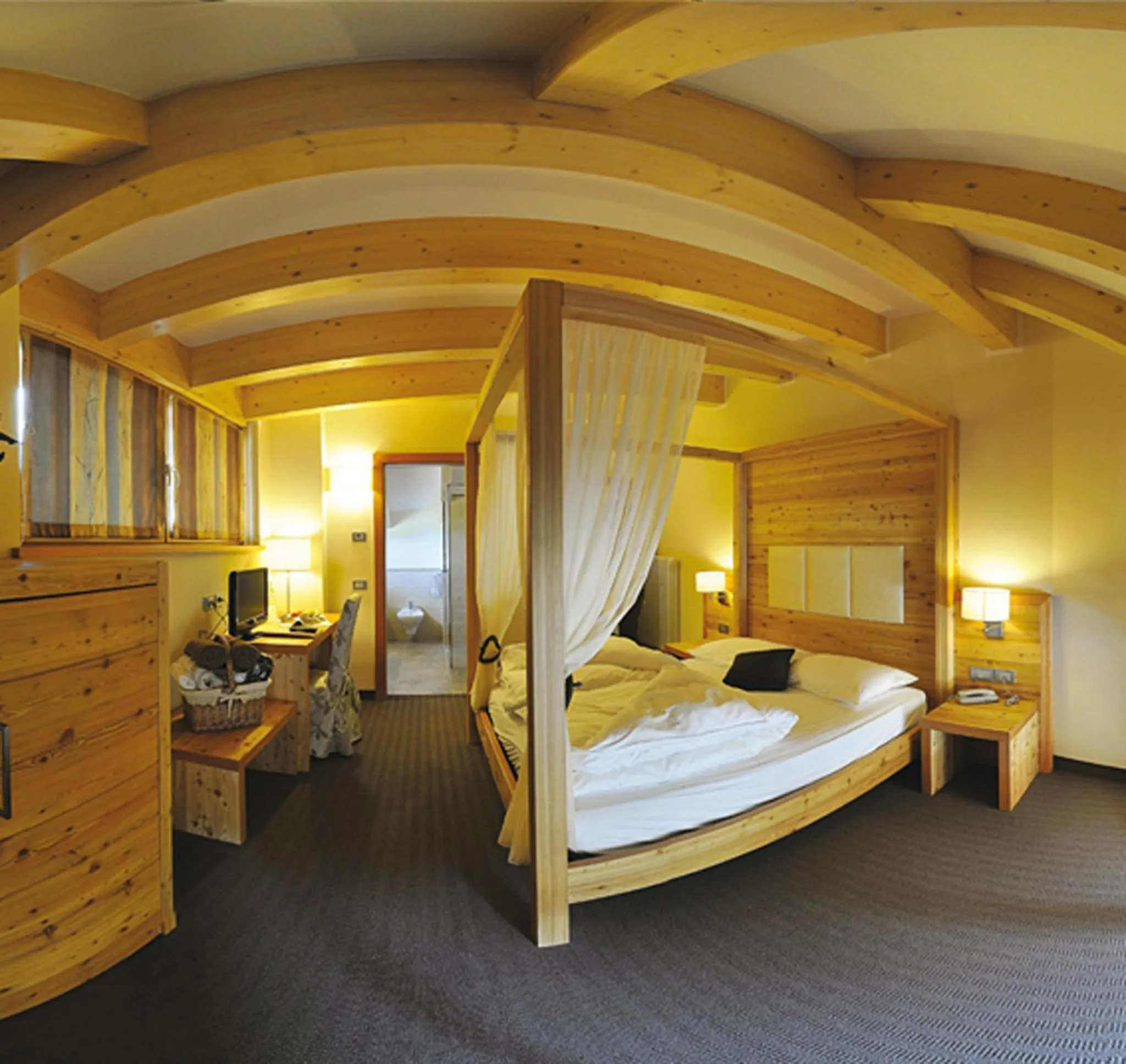 Photo of the whole room, Bed in Bio Hotel Brusago Vital & Wellness