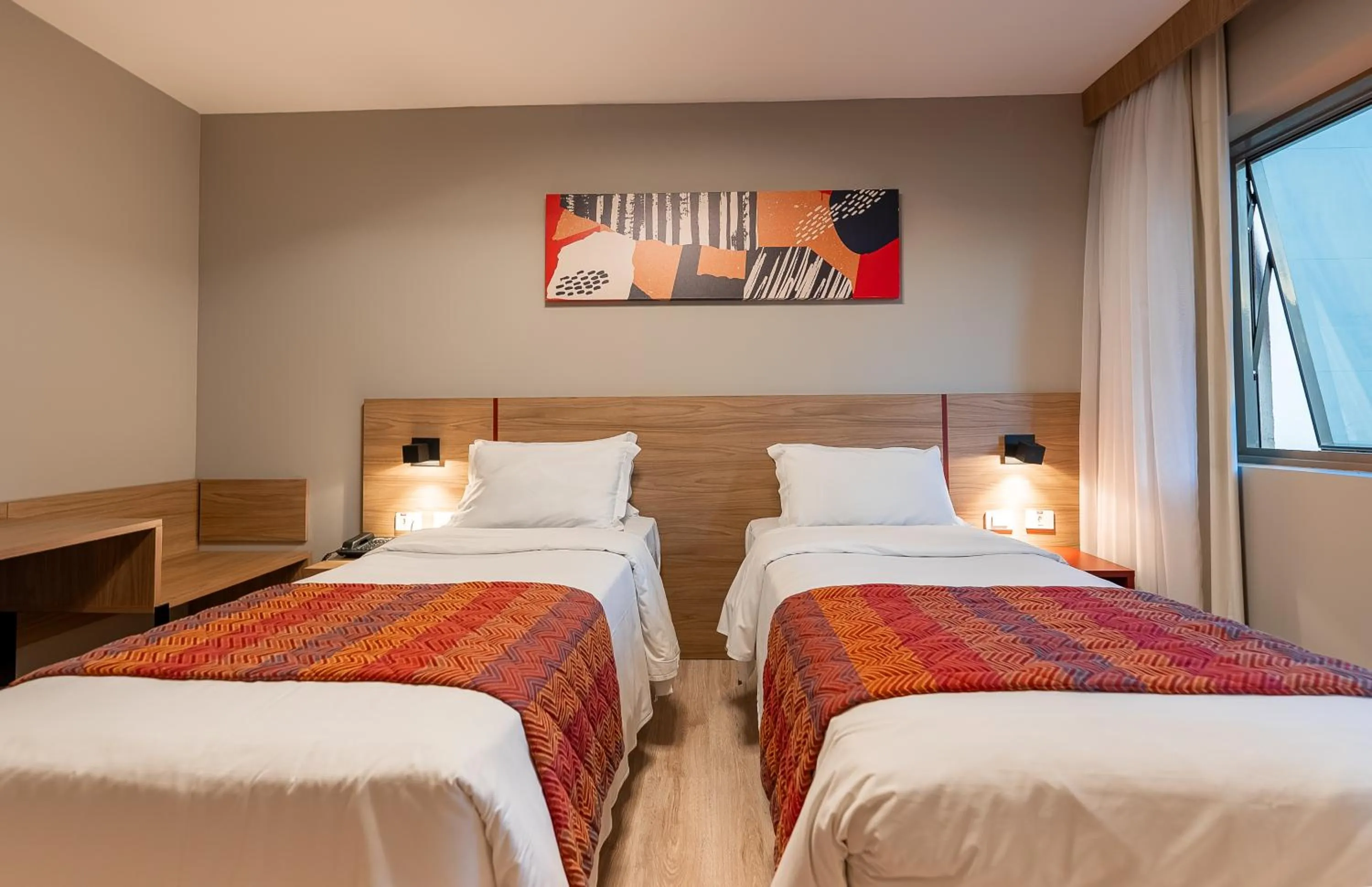 Bedroom, Bed in Hotel Laghetto Stilo Higienópolis