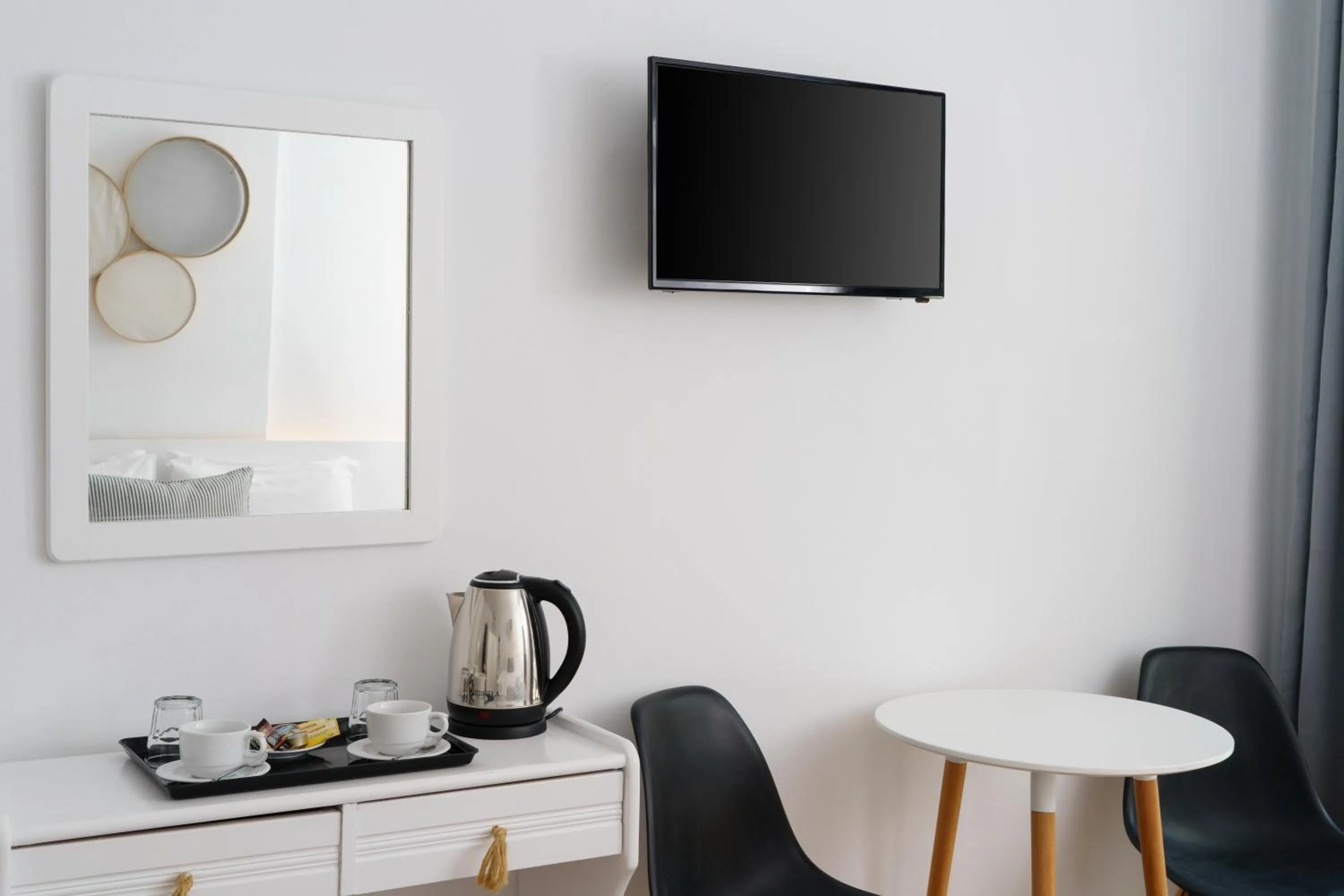 room service in Mr and Mrs White Corfu Couples Retreat Adults Only