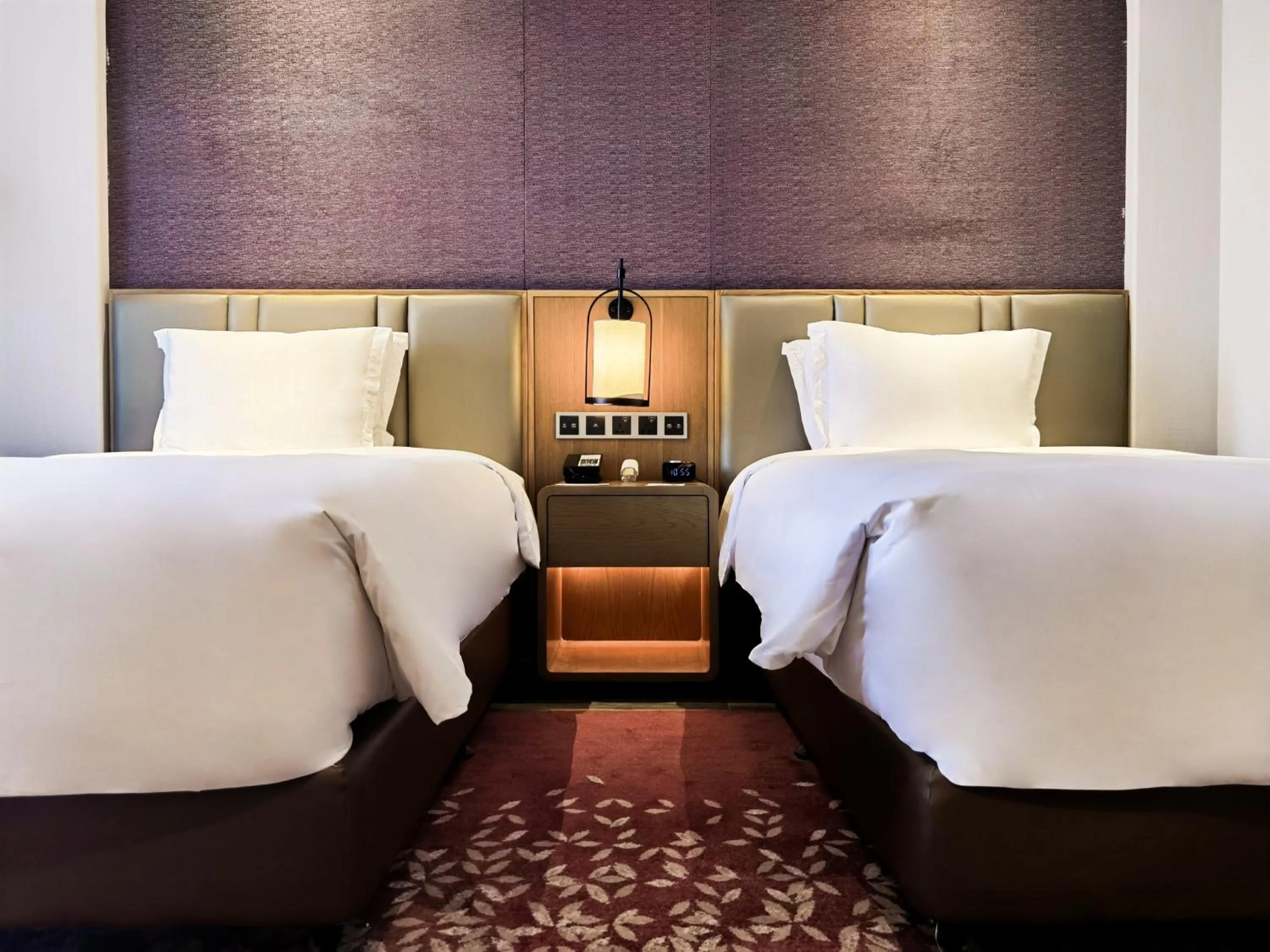 Photo of the whole room, Bed in Crowne Plaza QingdaoOriental Movie Metropolis by IHG