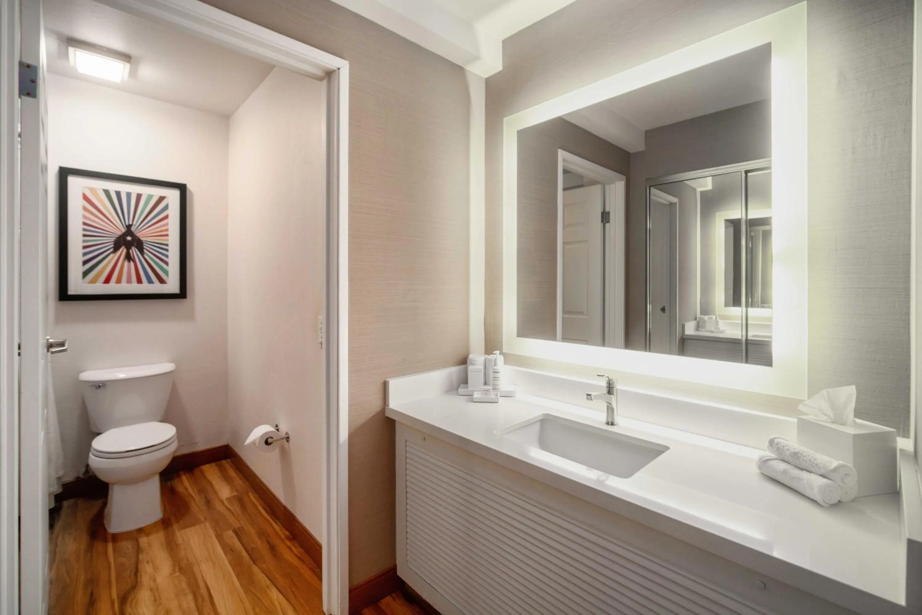 Bathroom in The Kinney - Venice Beach