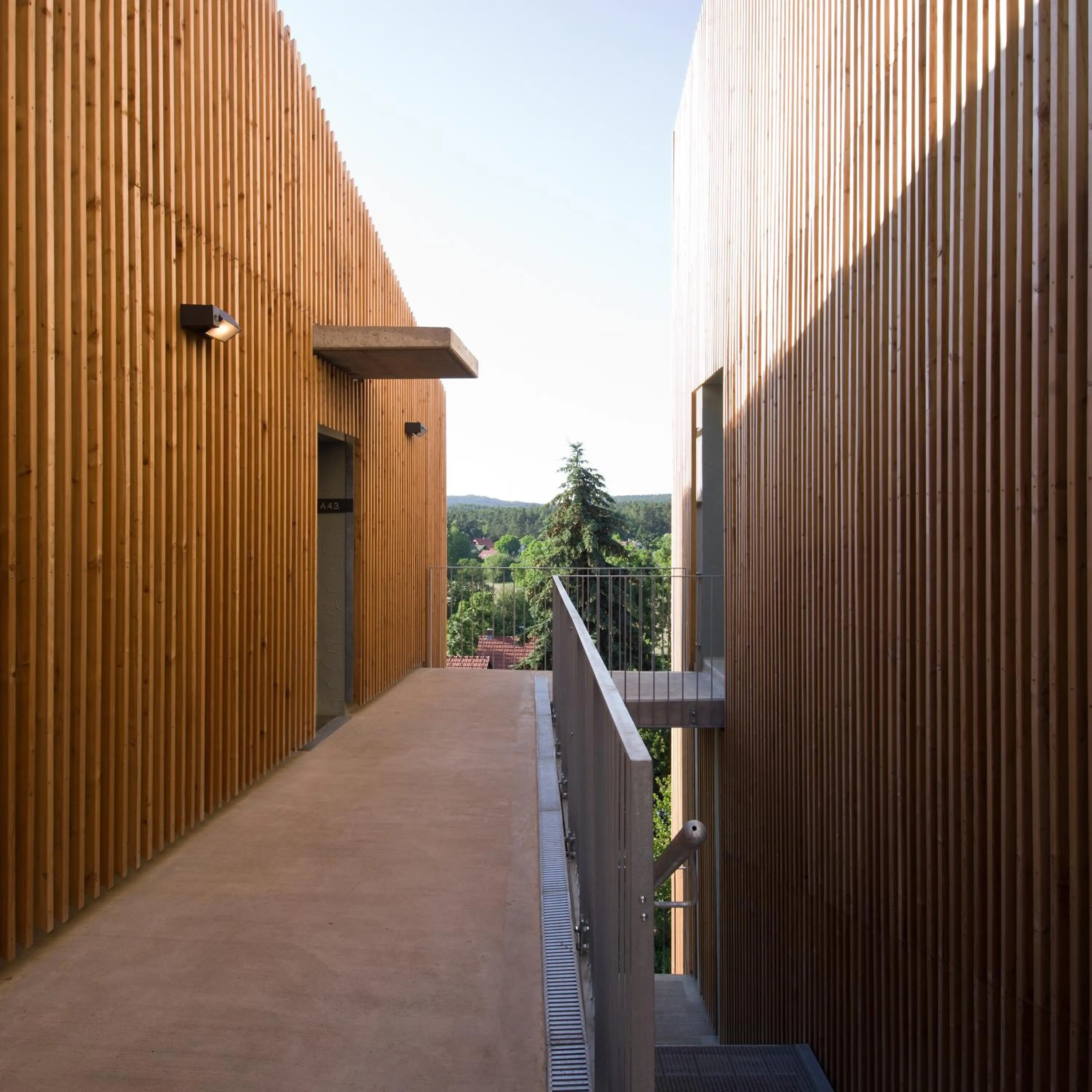 Facade/entrance in Lakepark Residence