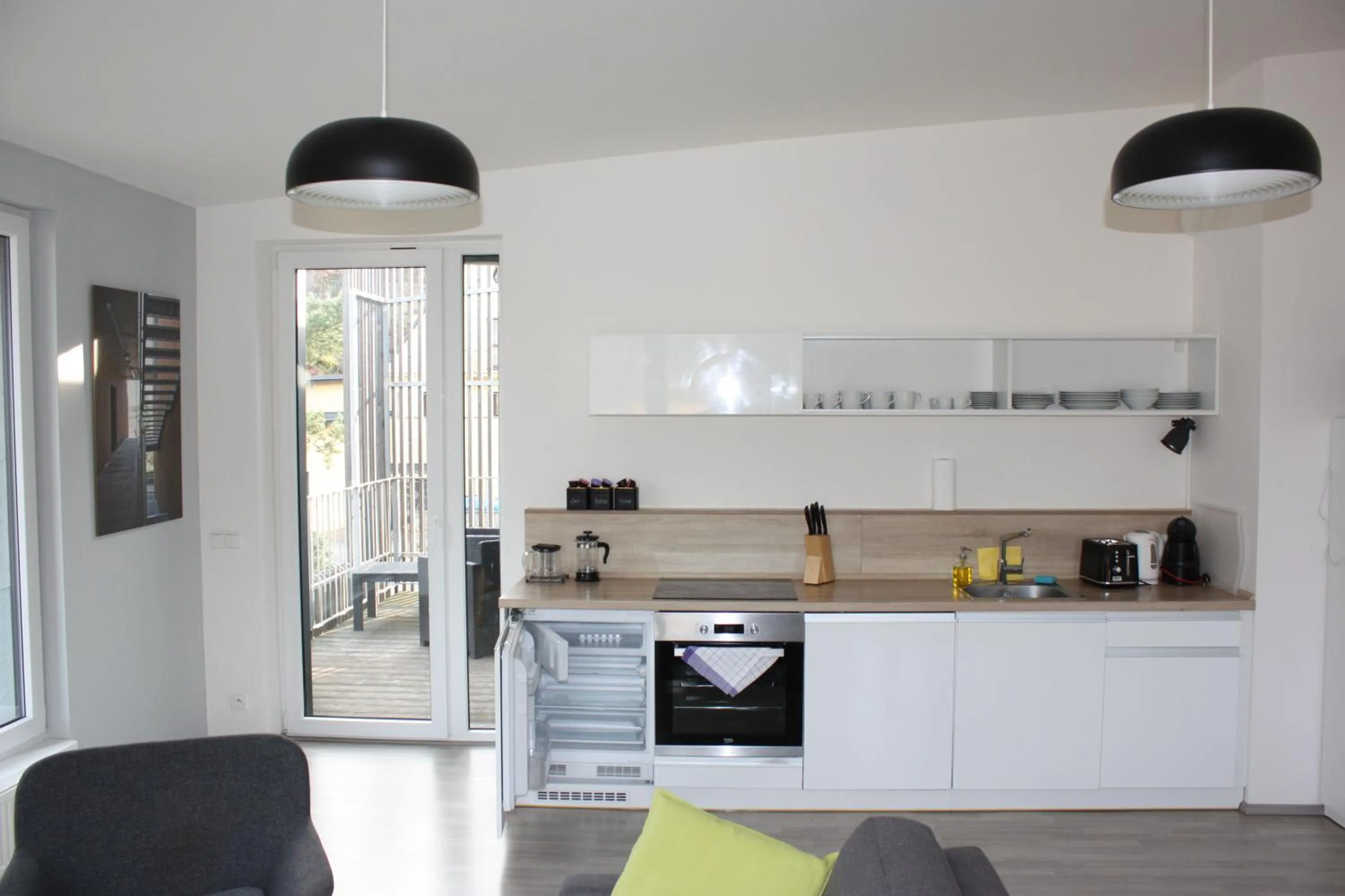 Kitchen or kitchenette in Lakepark Residence
