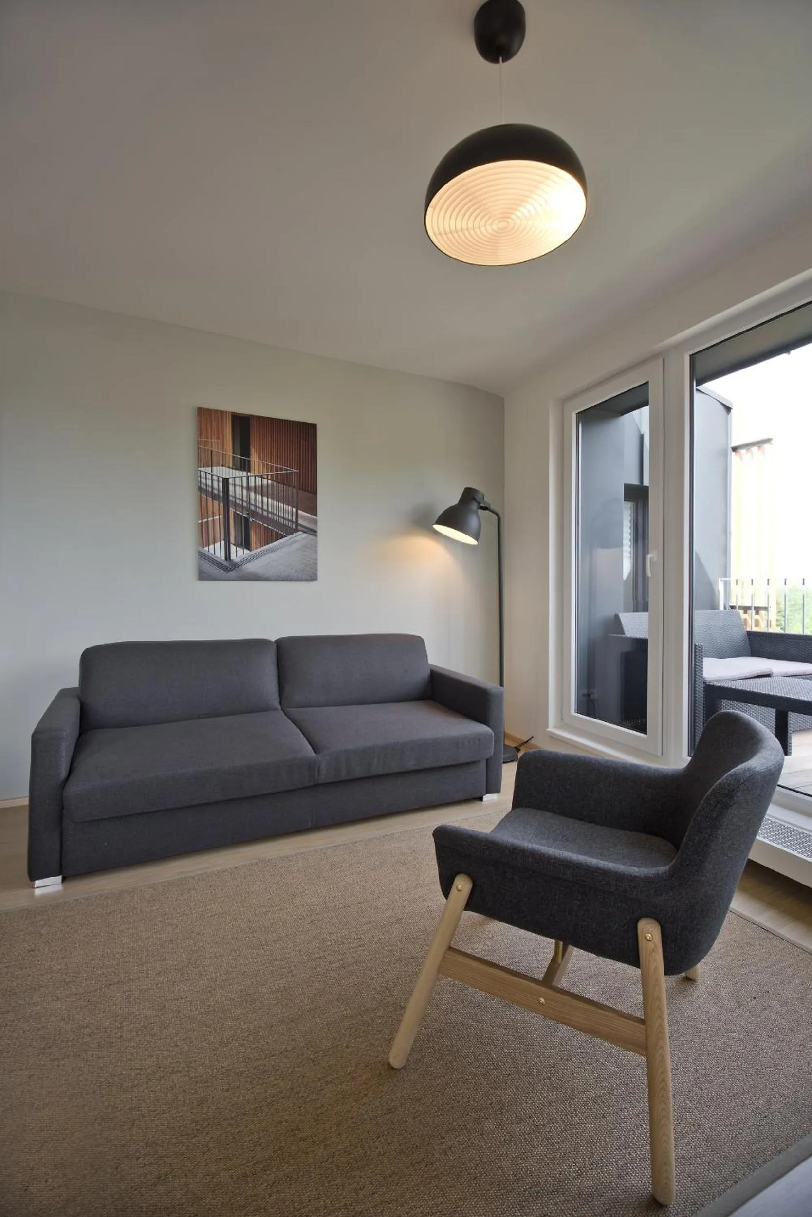 Living room in Lakepark Residence