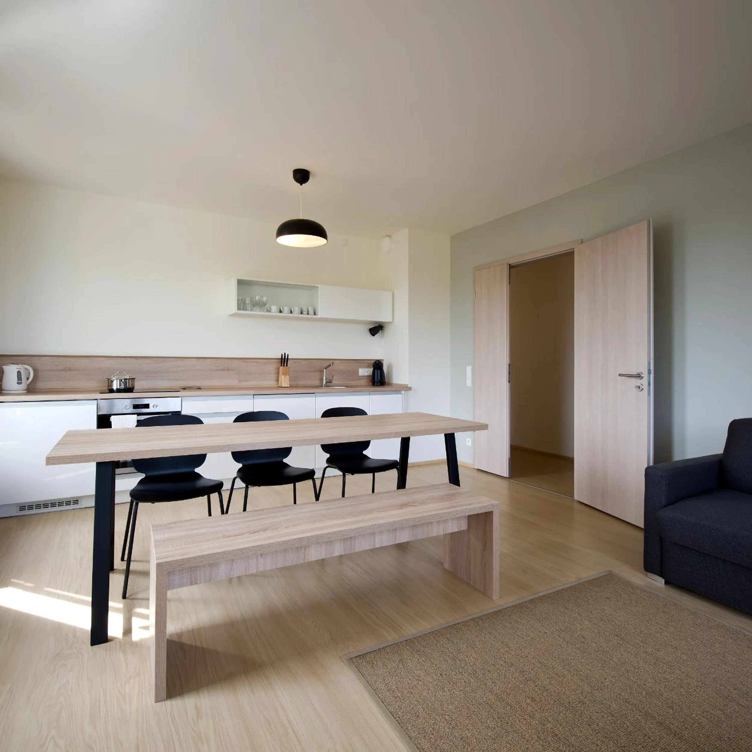 Kitchen or kitchenette in Lakepark Residence