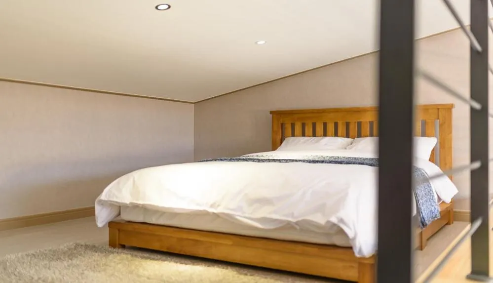 Bed in Gyeongpoen Pension