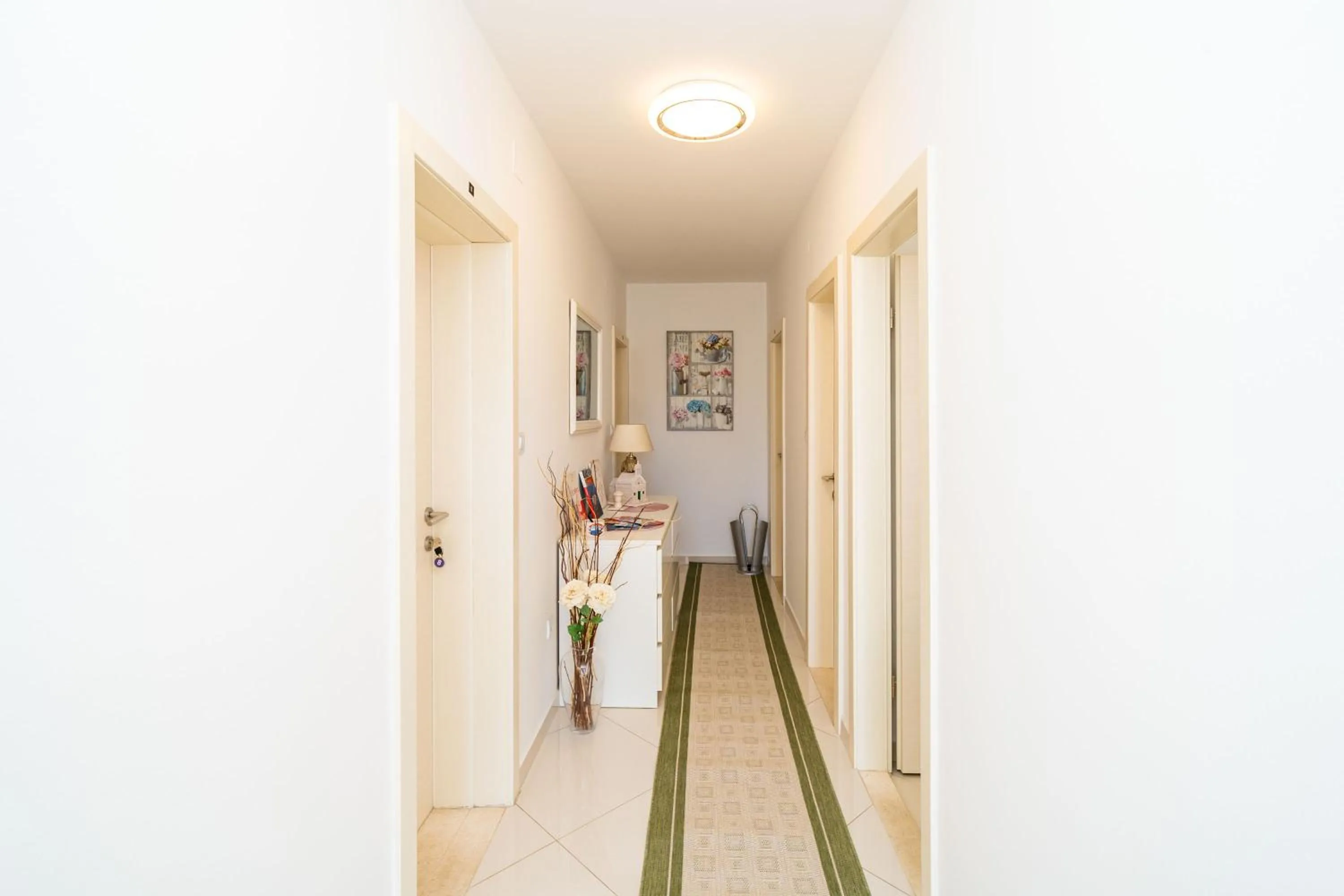 People in Jele Rooms