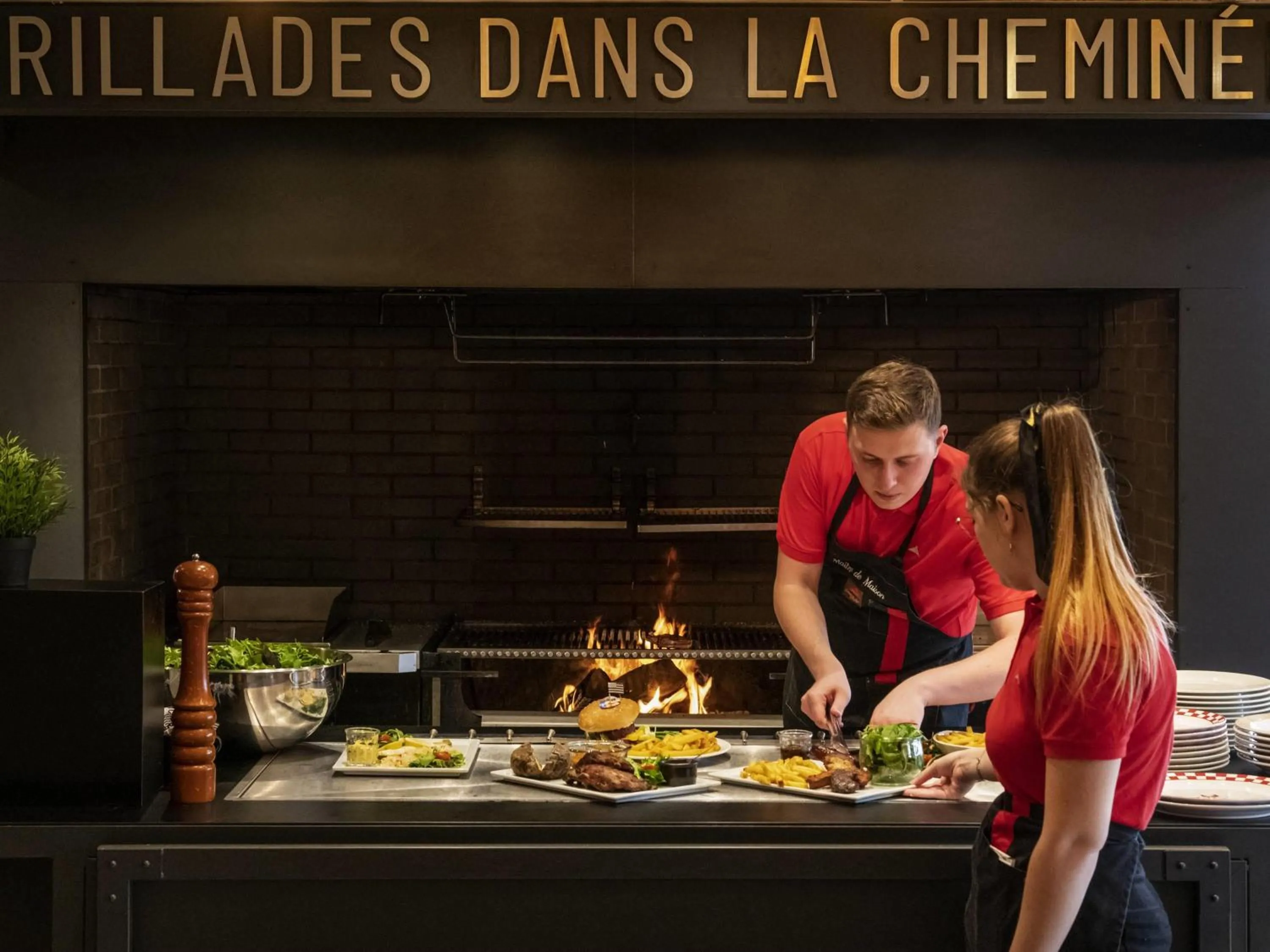 Restaurant/places to eat in ibis Pontorson Baie Du Mont Saint Michel