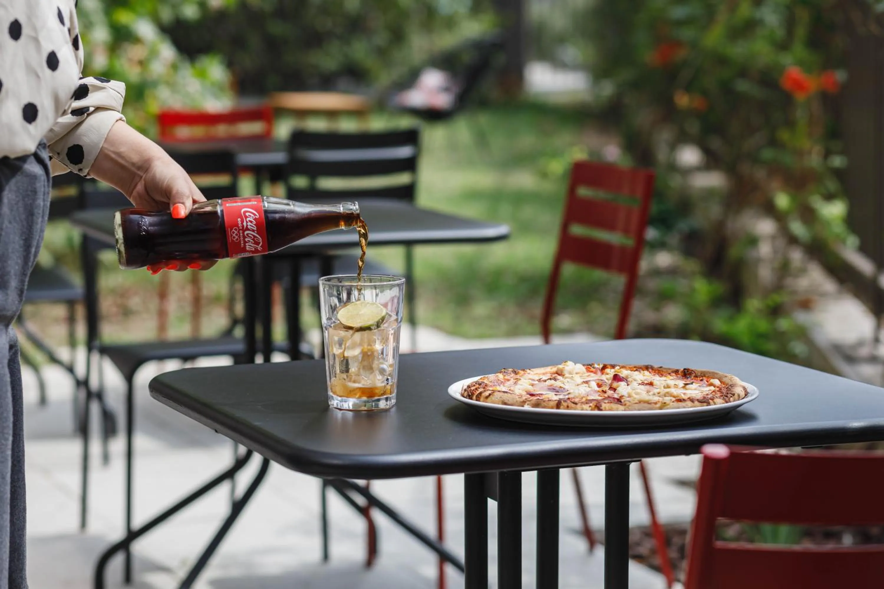 Patio in ibis Lyon Carre De Soie