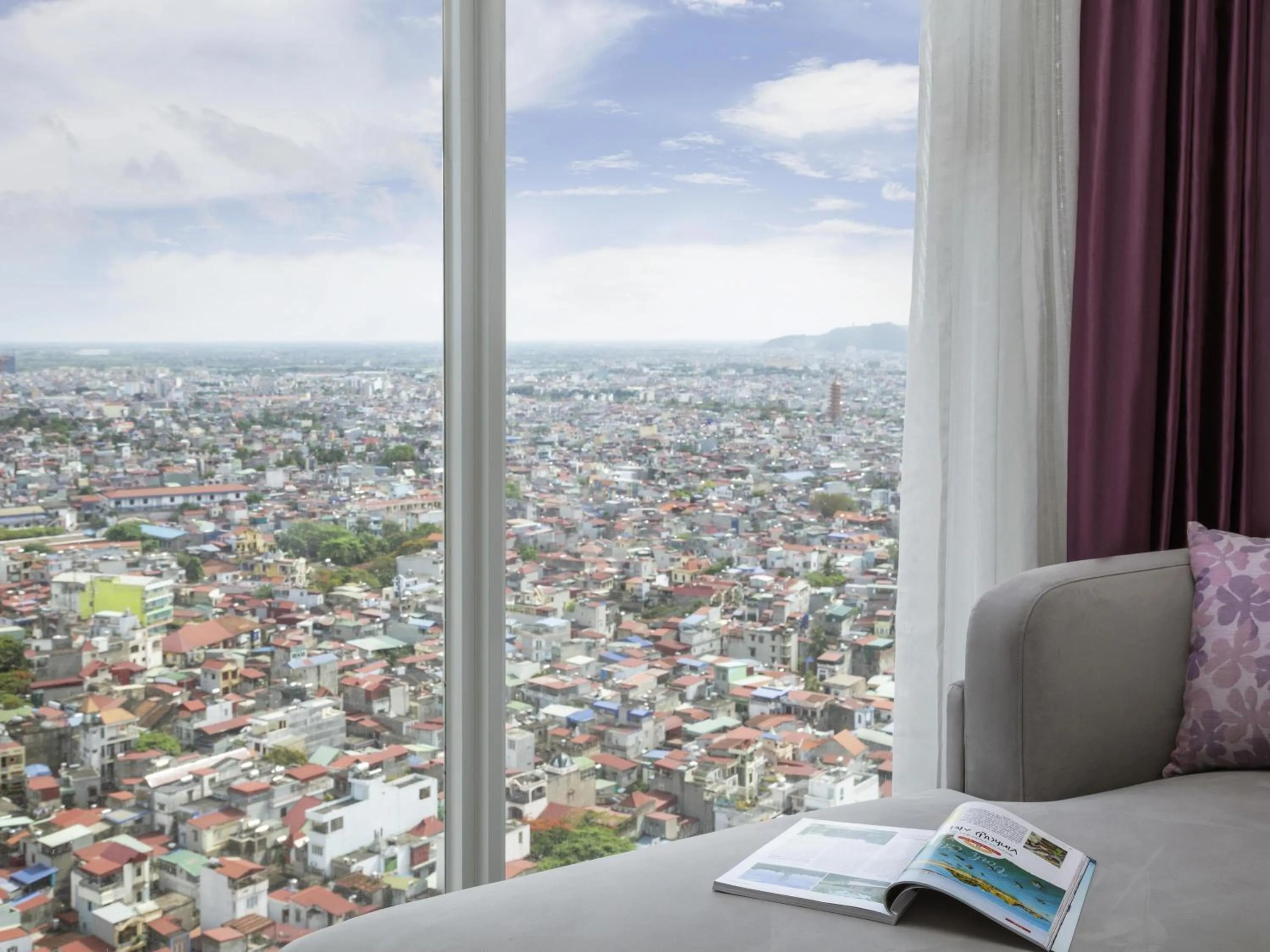 Bedroom in Mercure Hai Phong