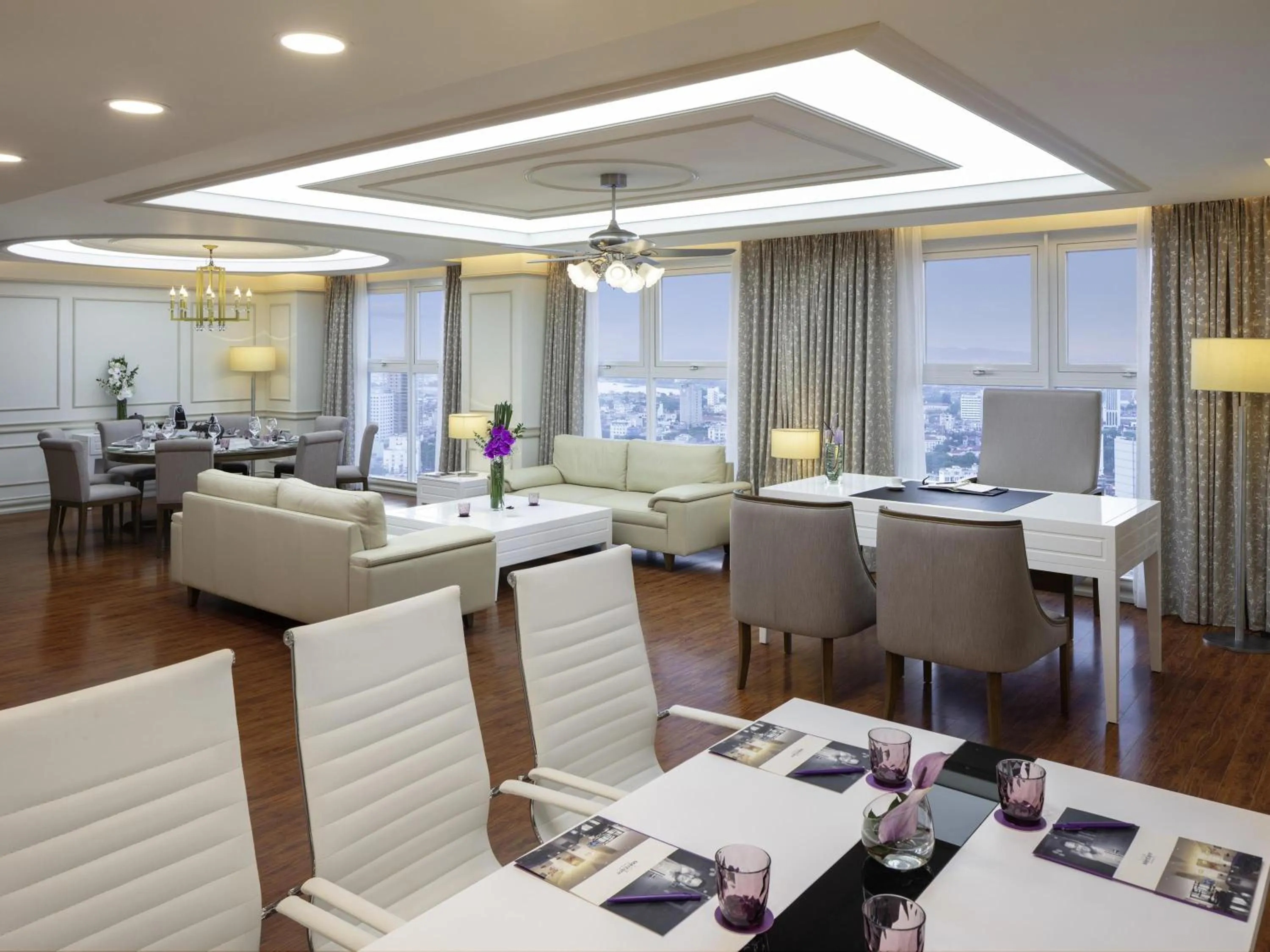 Bedroom in Mercure Hai Phong