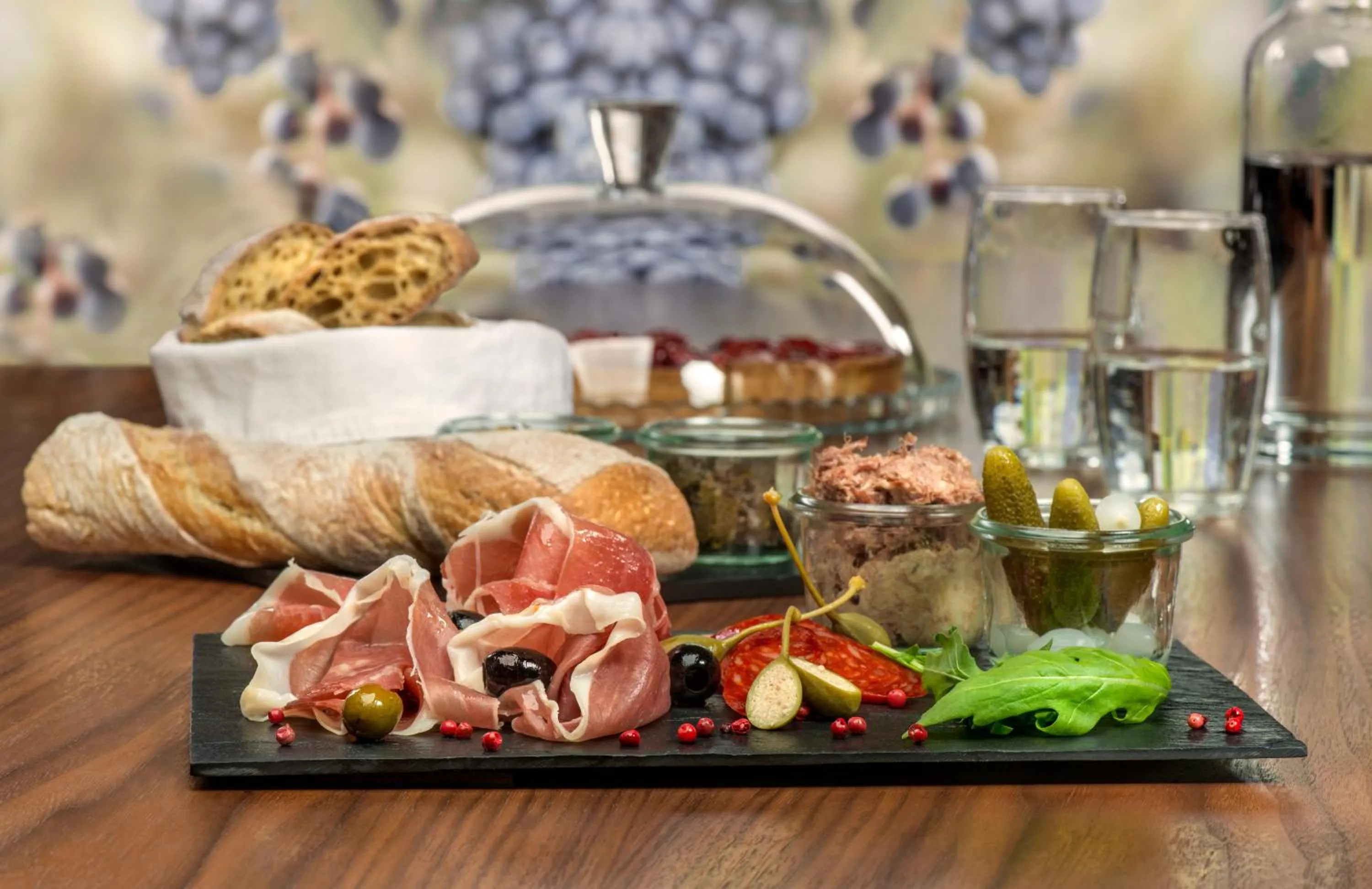 Food in Mercure Hai Phong