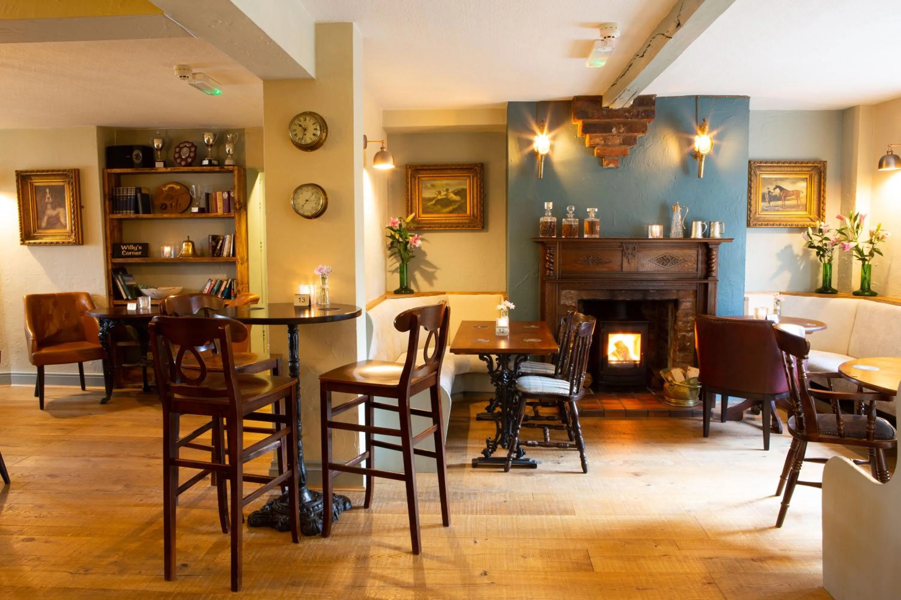 Lounge or bar in The Egerton Arms Astbury