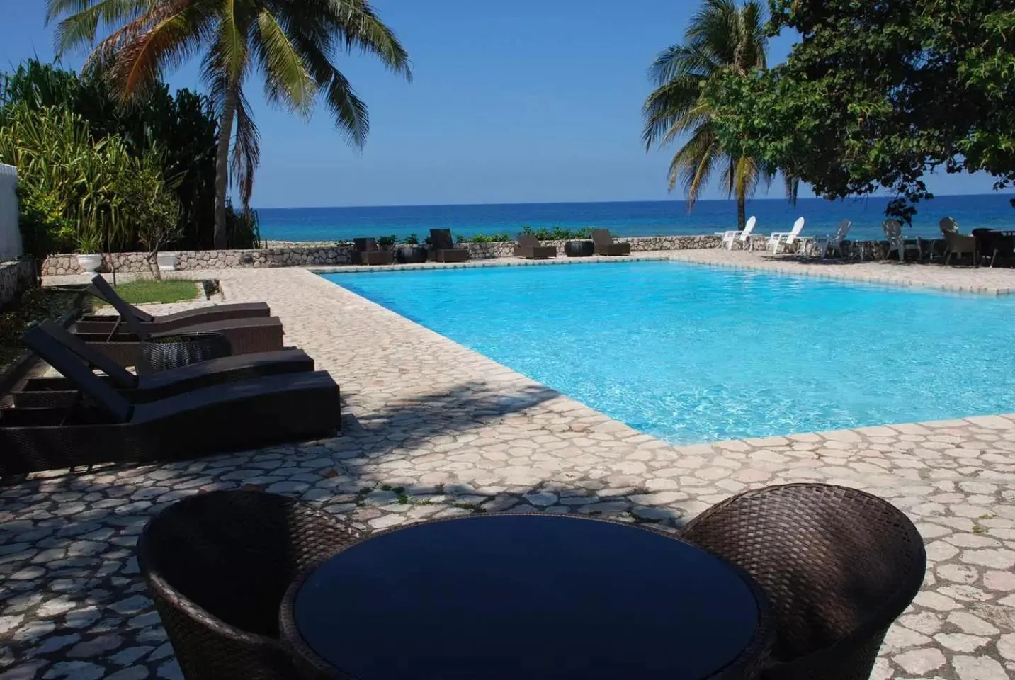 Property building in Luxury 2BR Home facing Beach w/Pool Montego Bay #4
