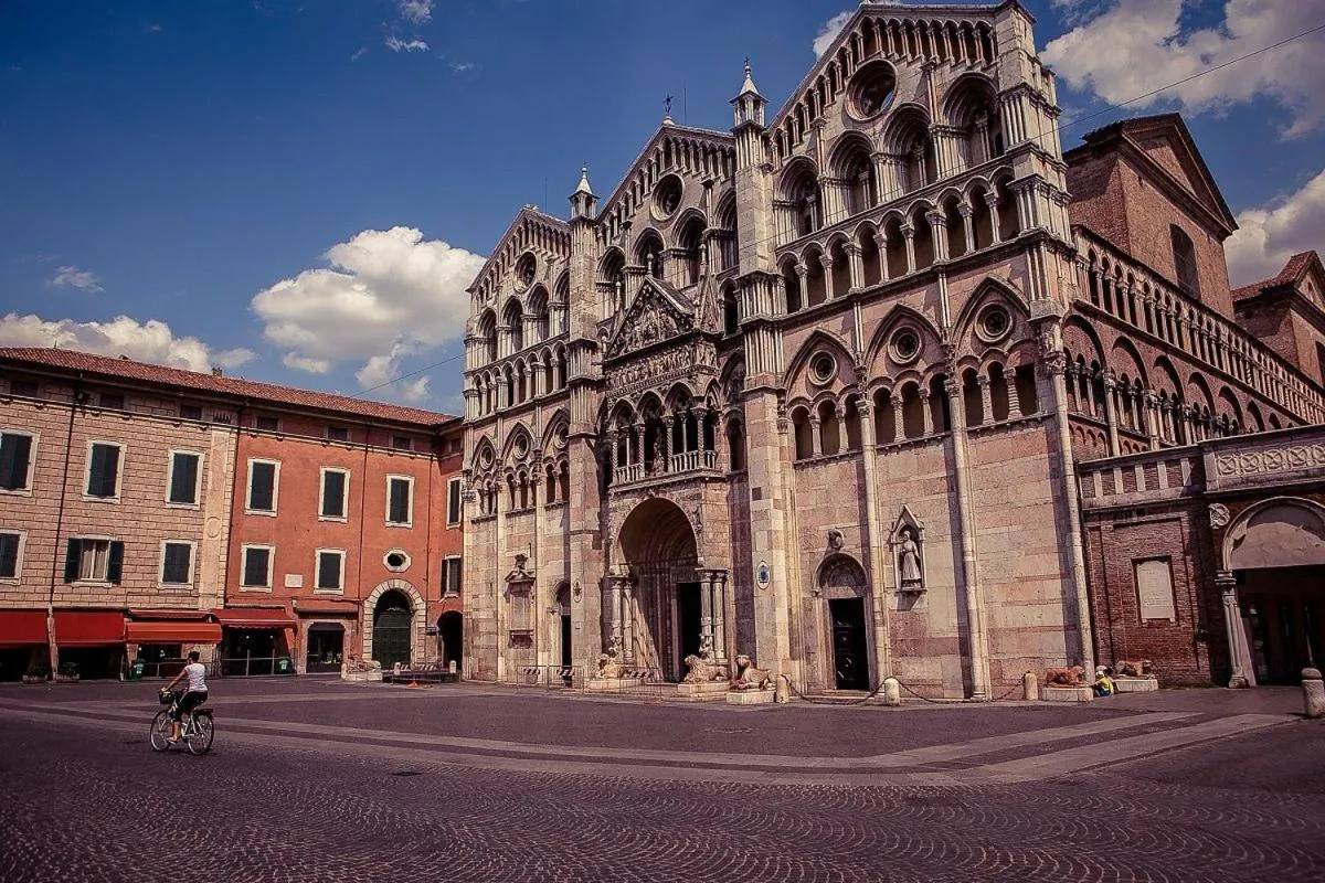 Nearby landmark in Residence Delta