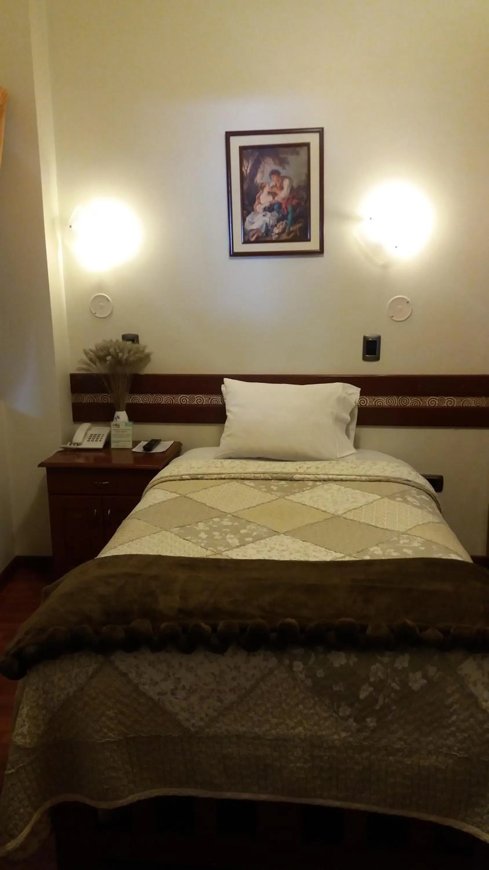 Bed in Antawasi Hotel