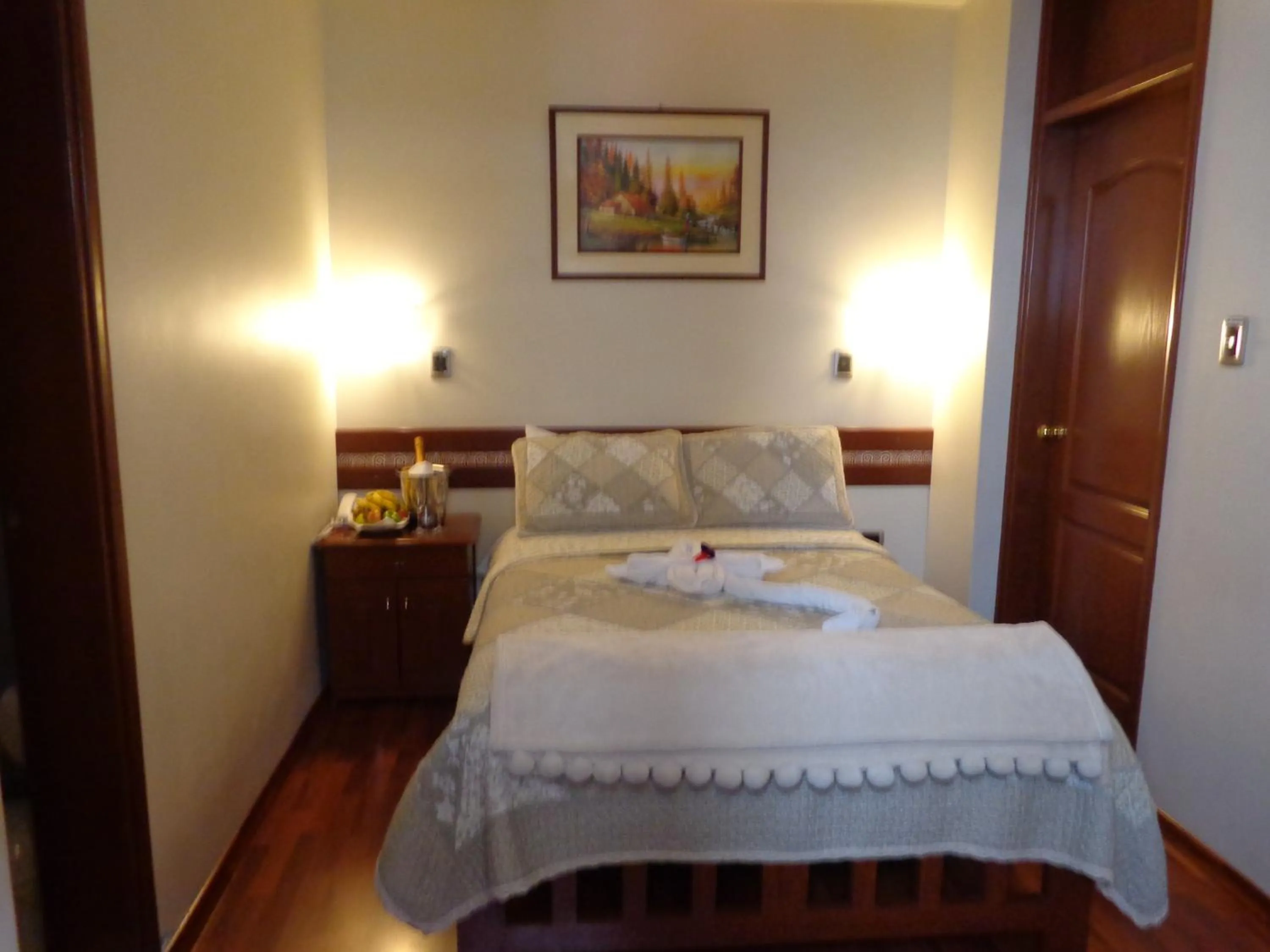 Bed in Antawasi Hotel