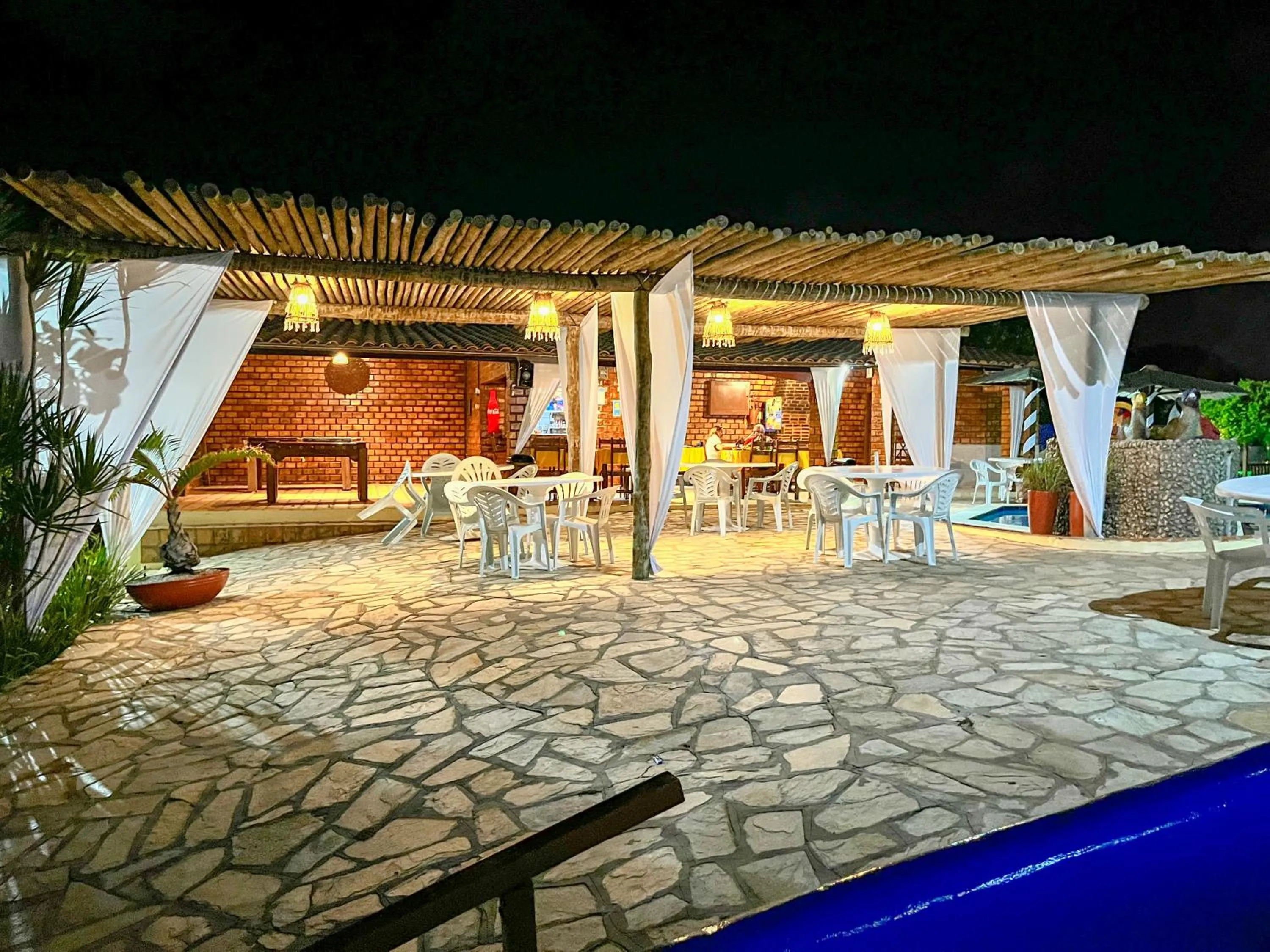 Night in Pousada Enseada do Sol