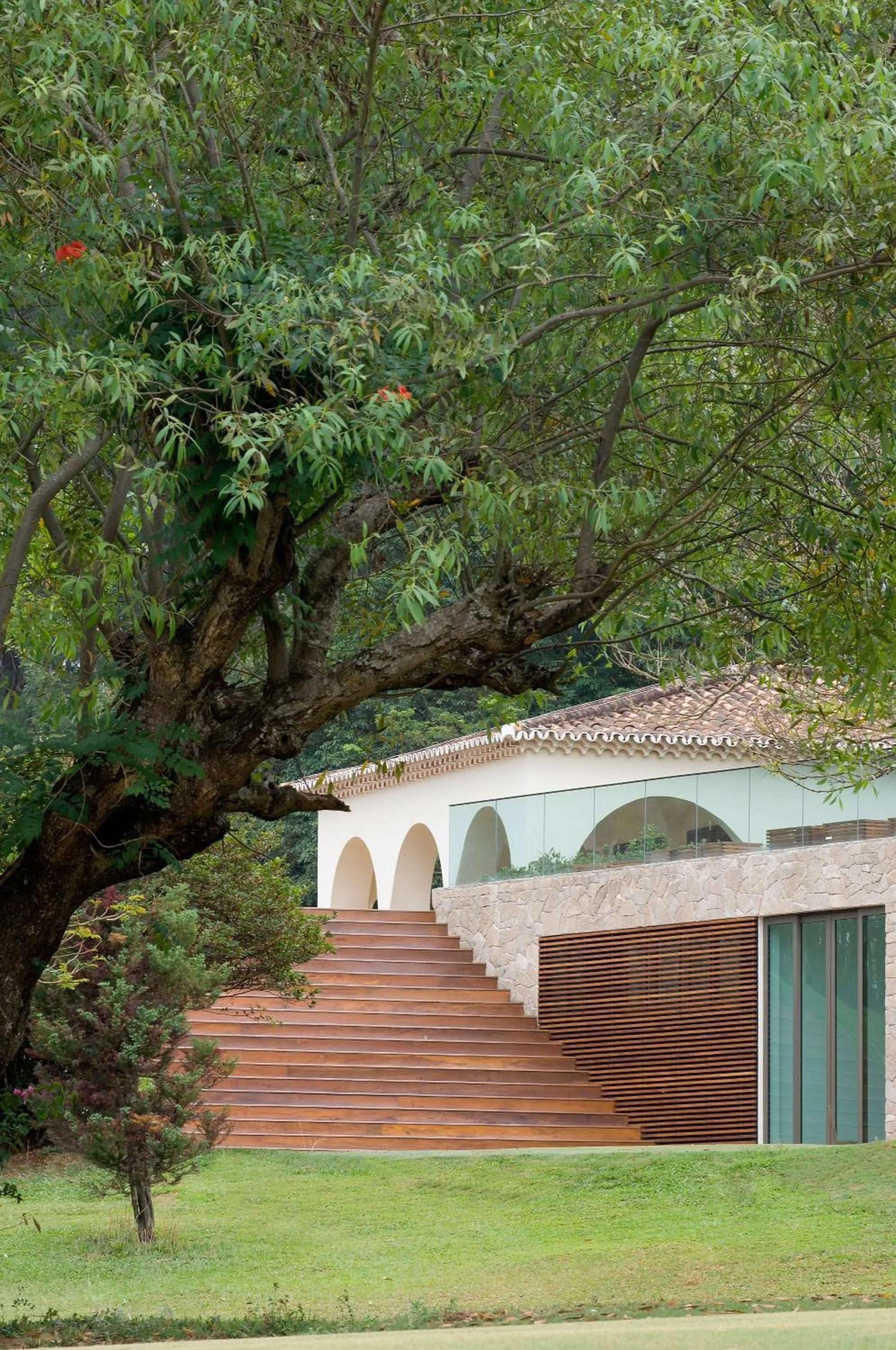 Property building in Garden Hill Hotel e Golfe