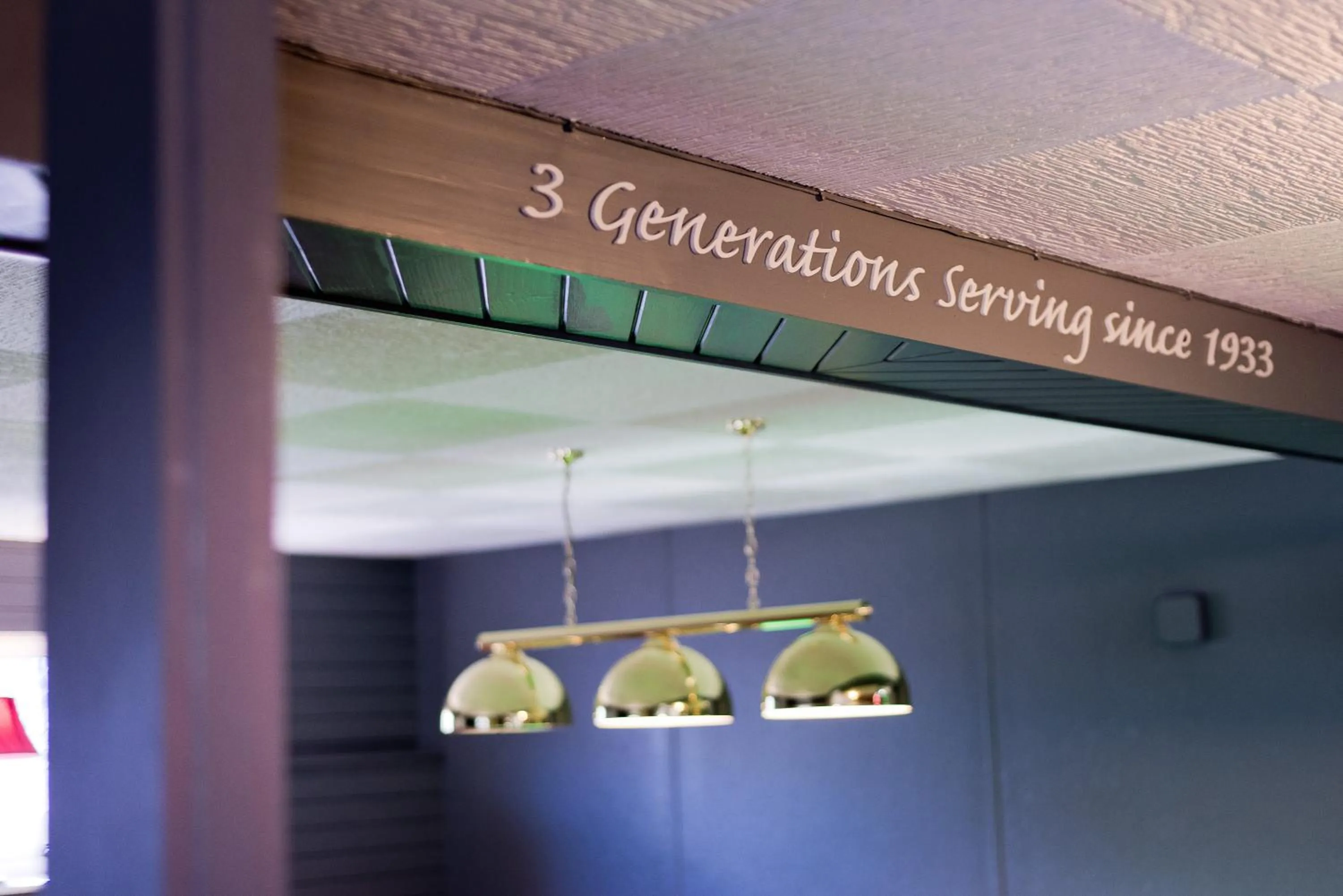 Logo/Certificate/Sign in Leys Hotel