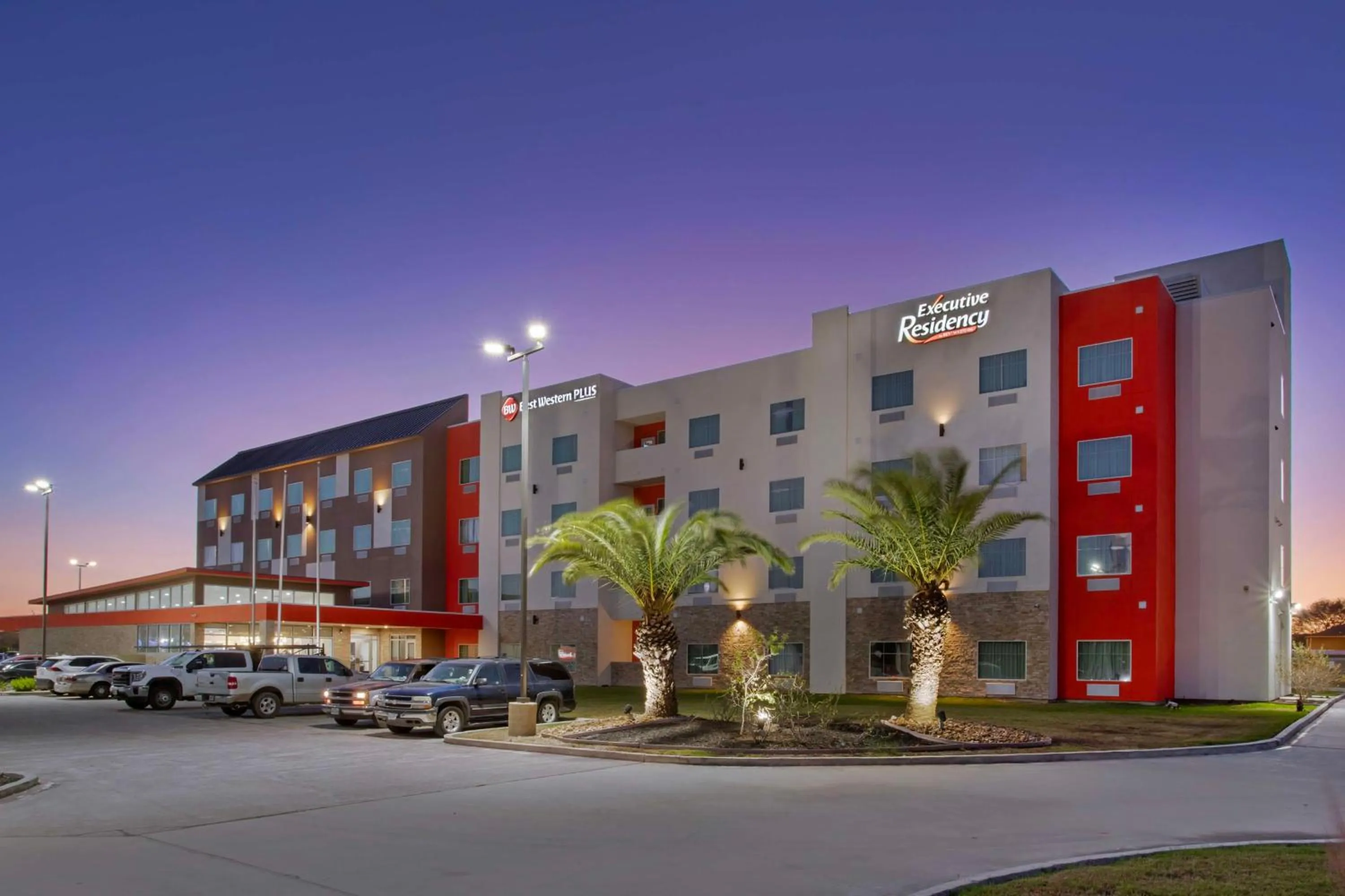 Property building in Best Western Executive Residency IH-37 Corpus Christi