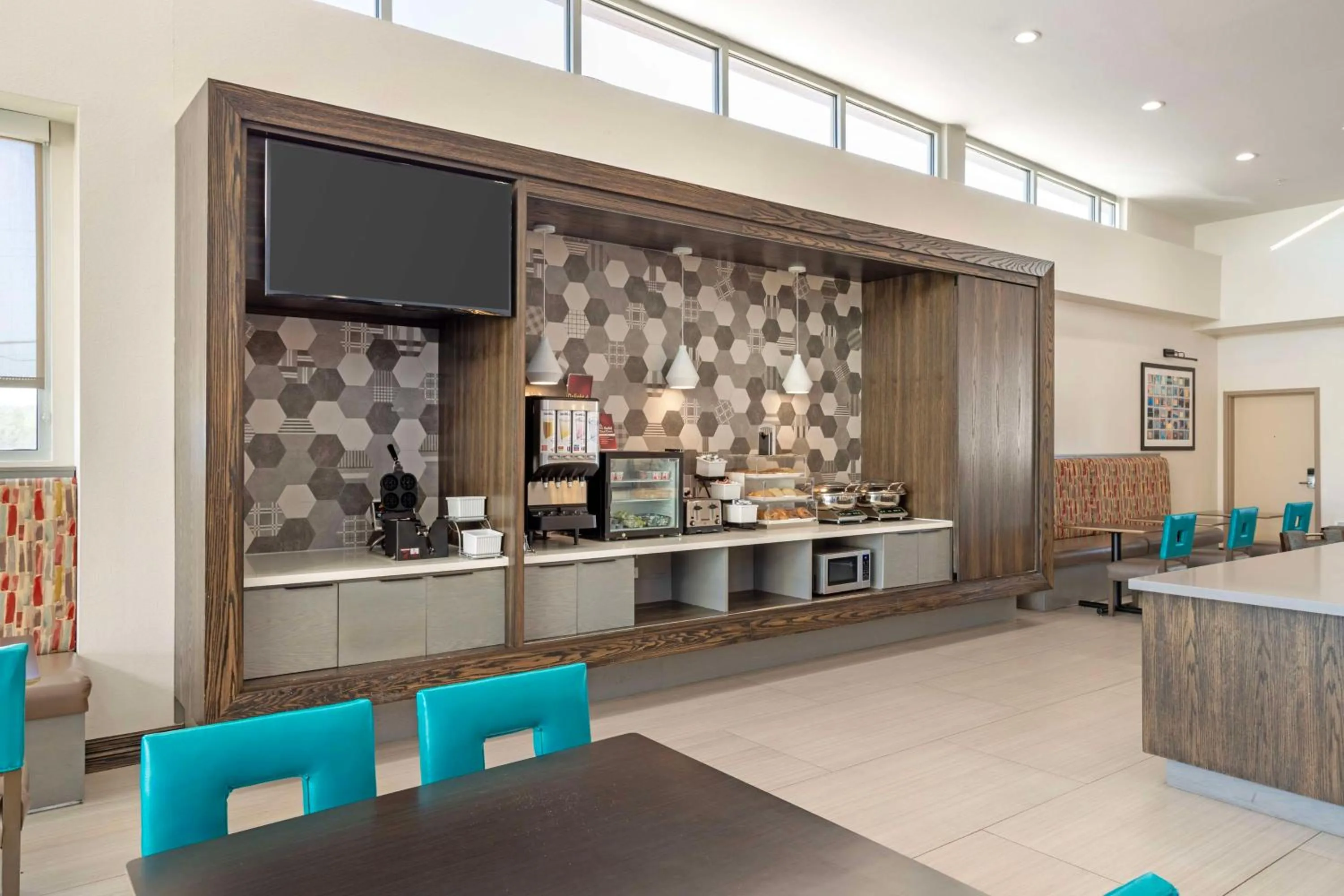 Breakfast in Best Western Executive Residency IH-37 Corpus Christi