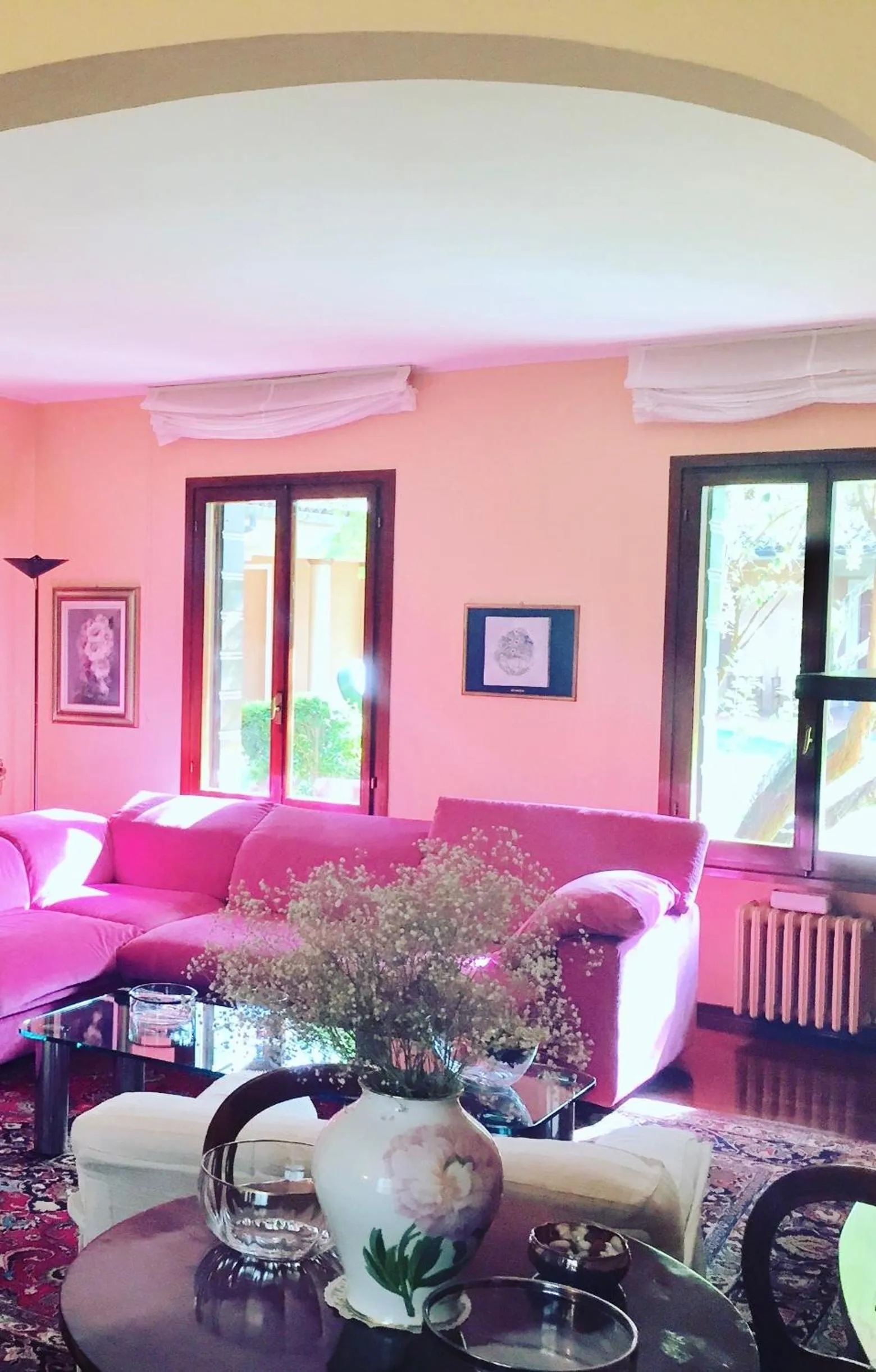 Living room in Opera Deluxe