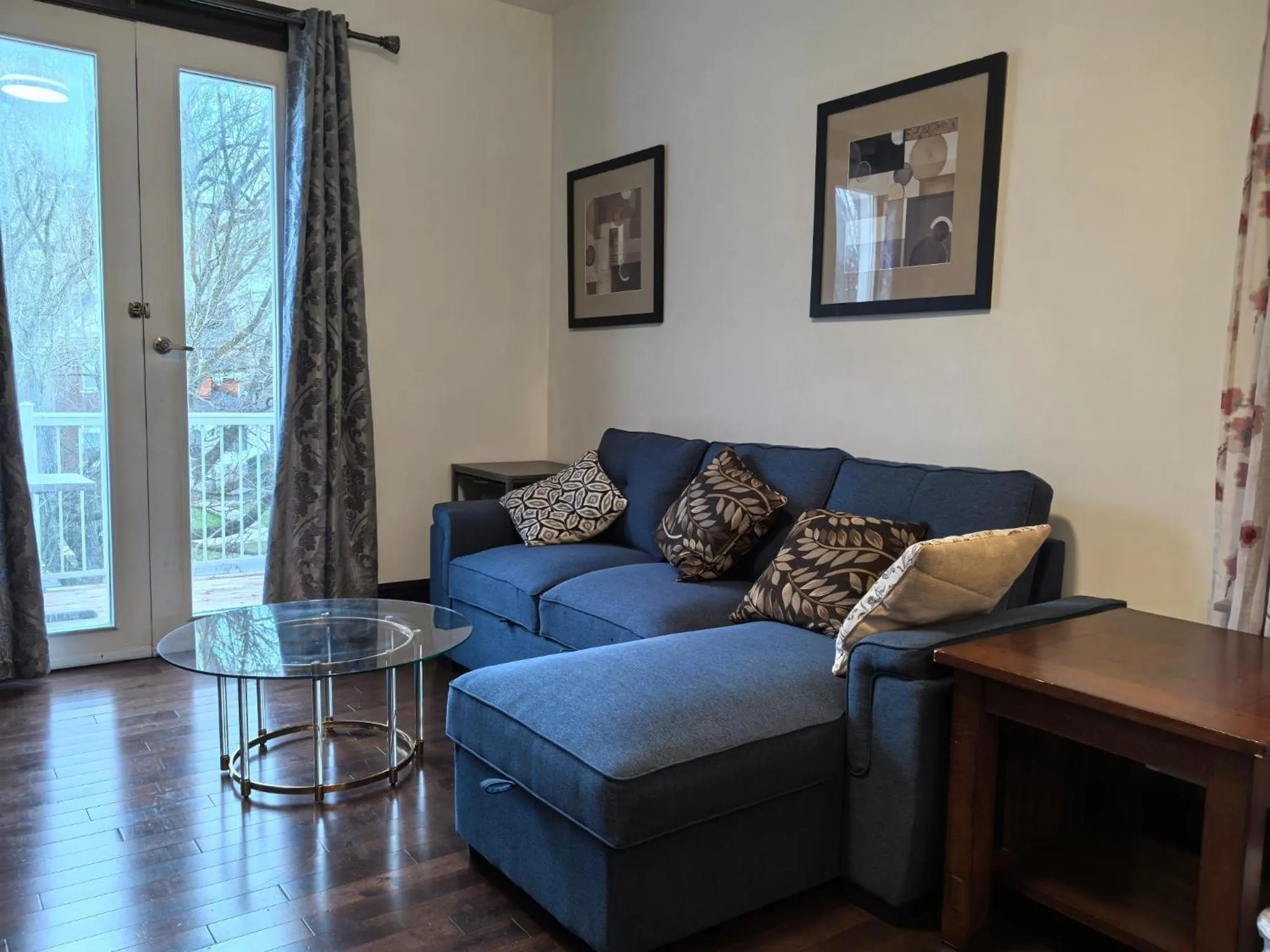 Ambassador's Inn Next Door