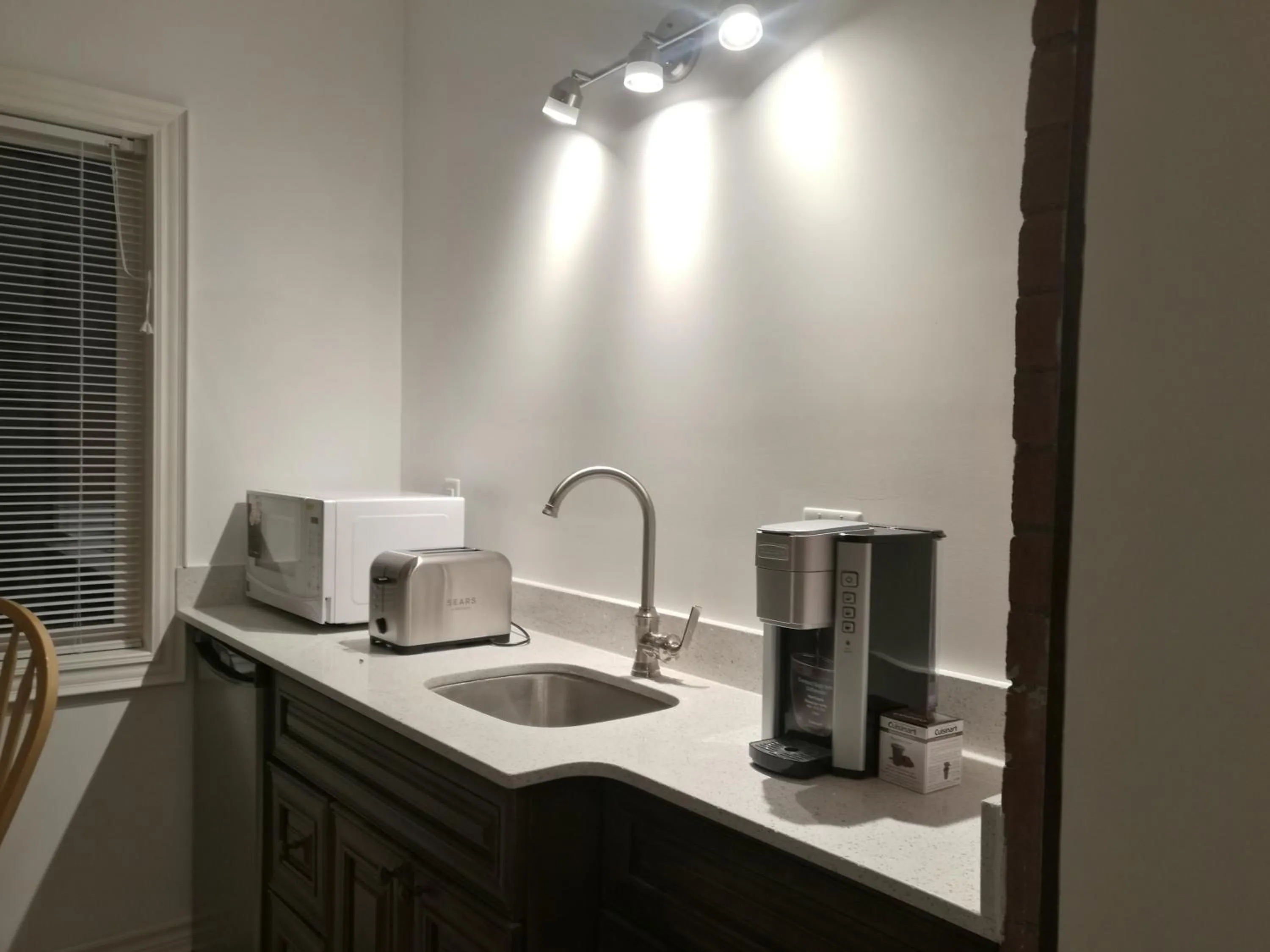 Coffee/tea facilities in Ambassador's Inn Next Door