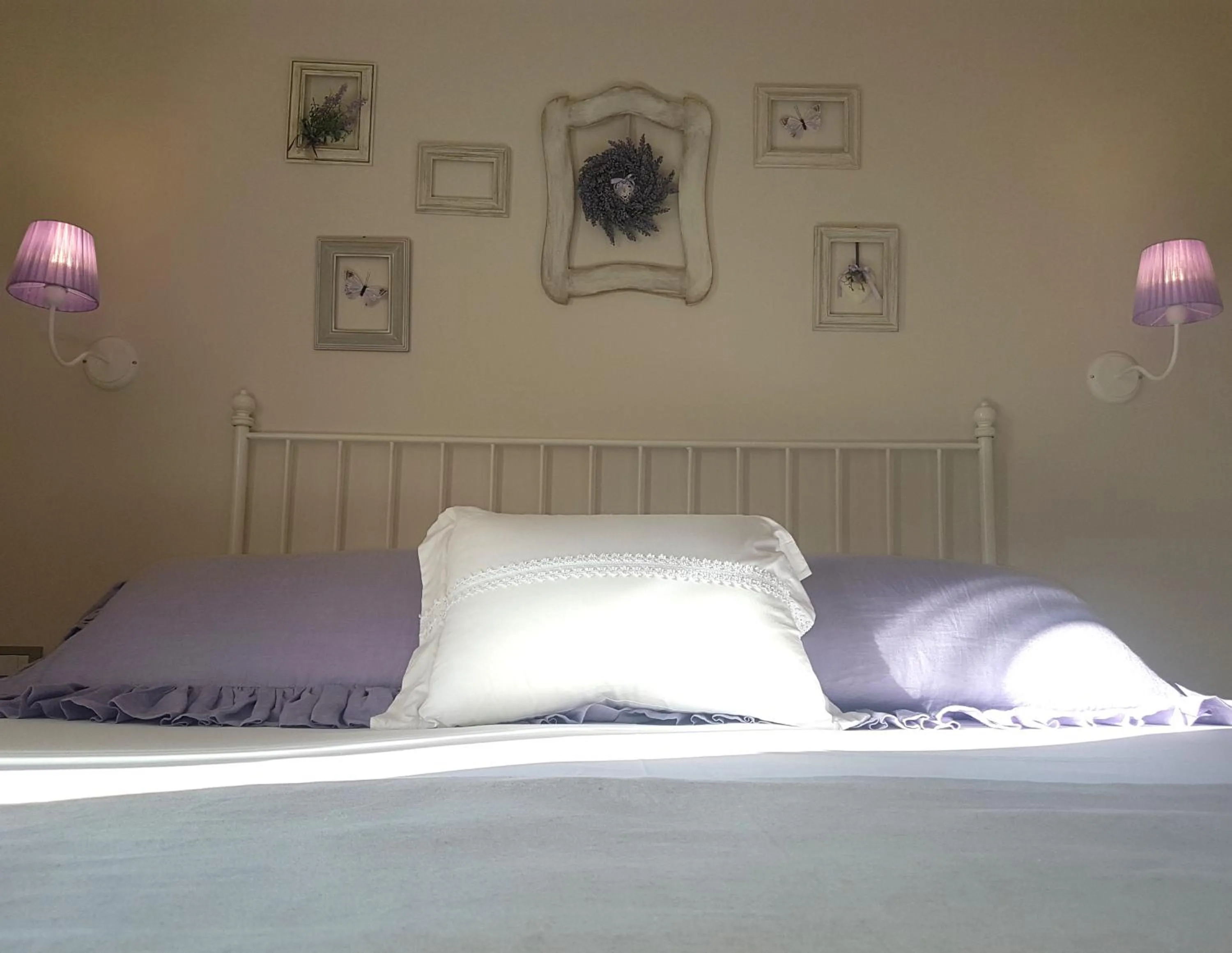 Bed in Villa Montenero