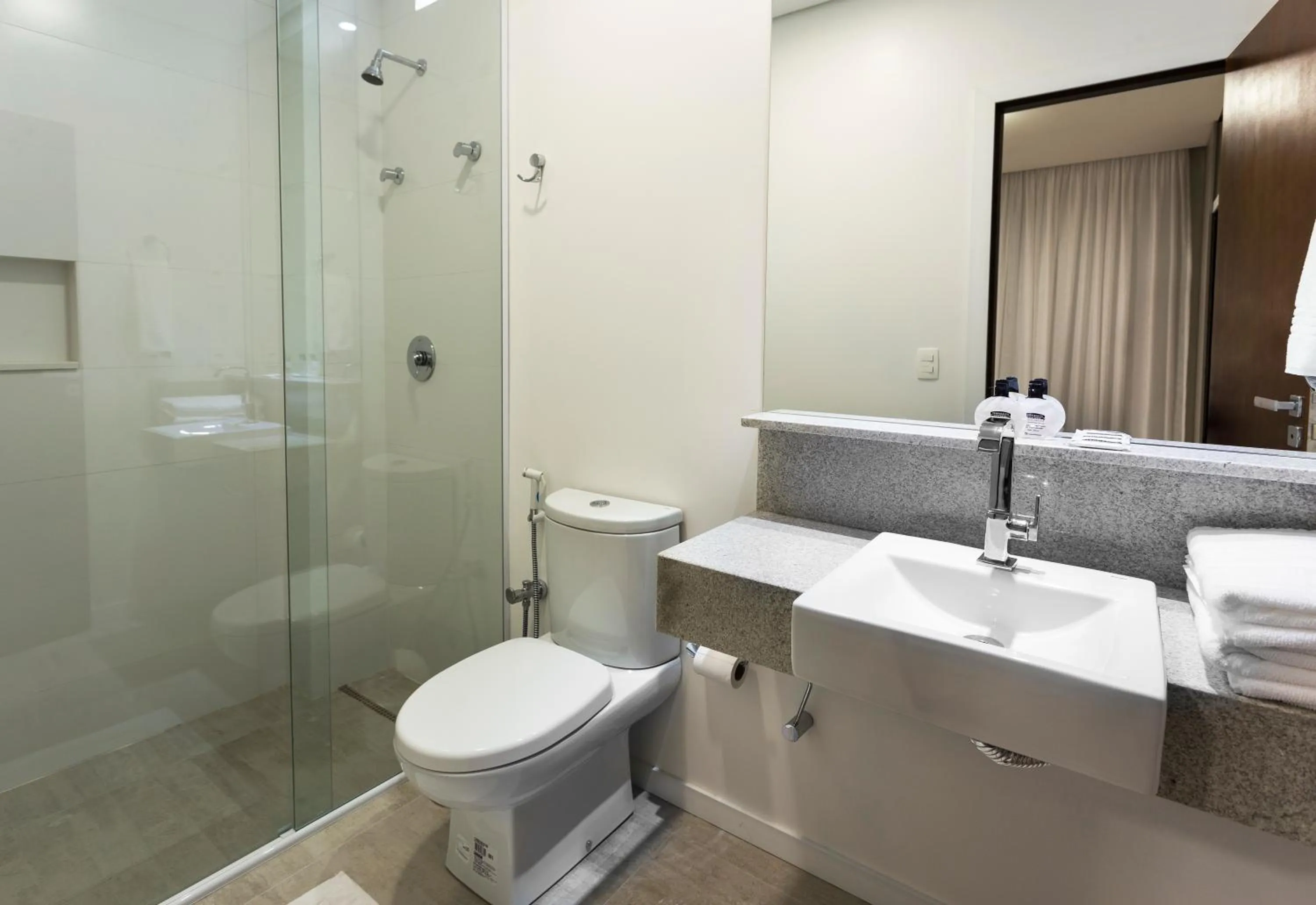 Bathroom in Tropikalya Gold Hotel